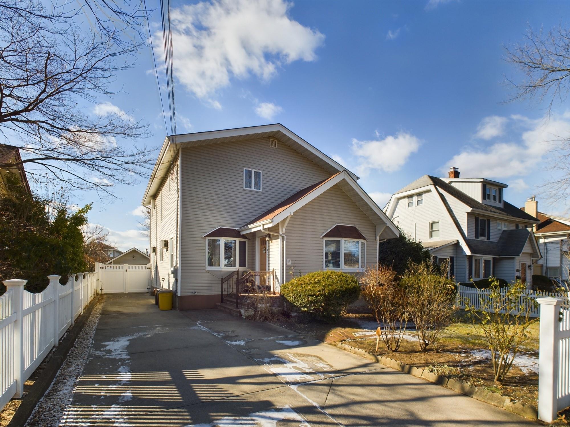 63 Sunset Avenue