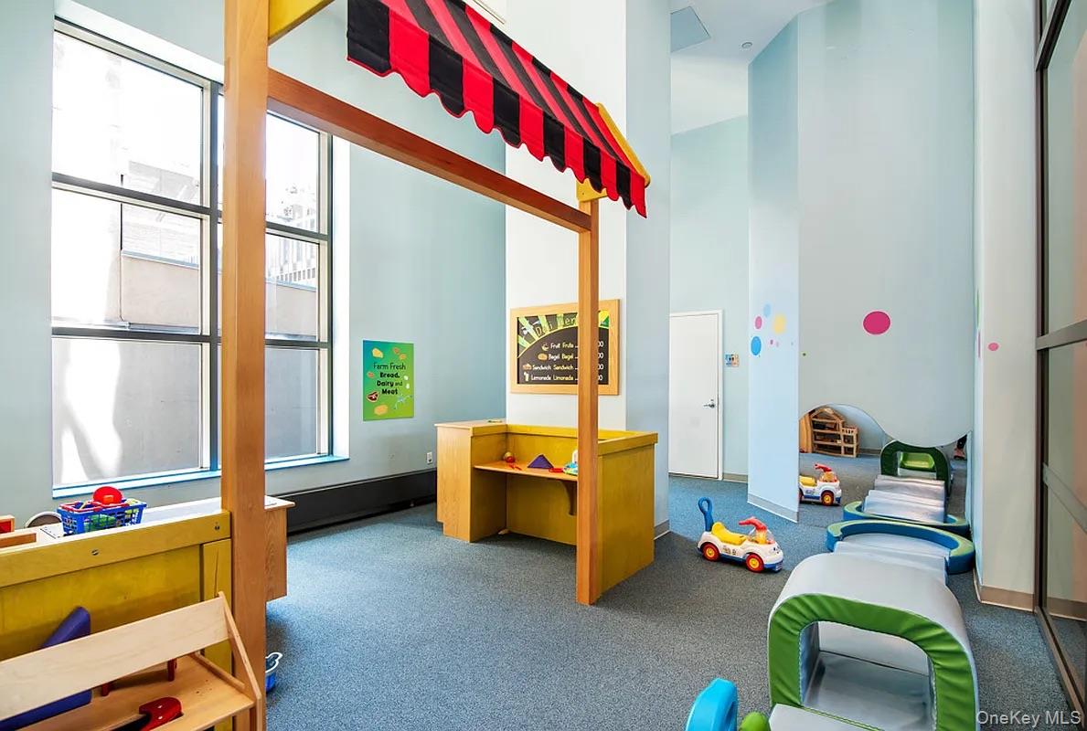 10 W End Avenue Unit: 20B