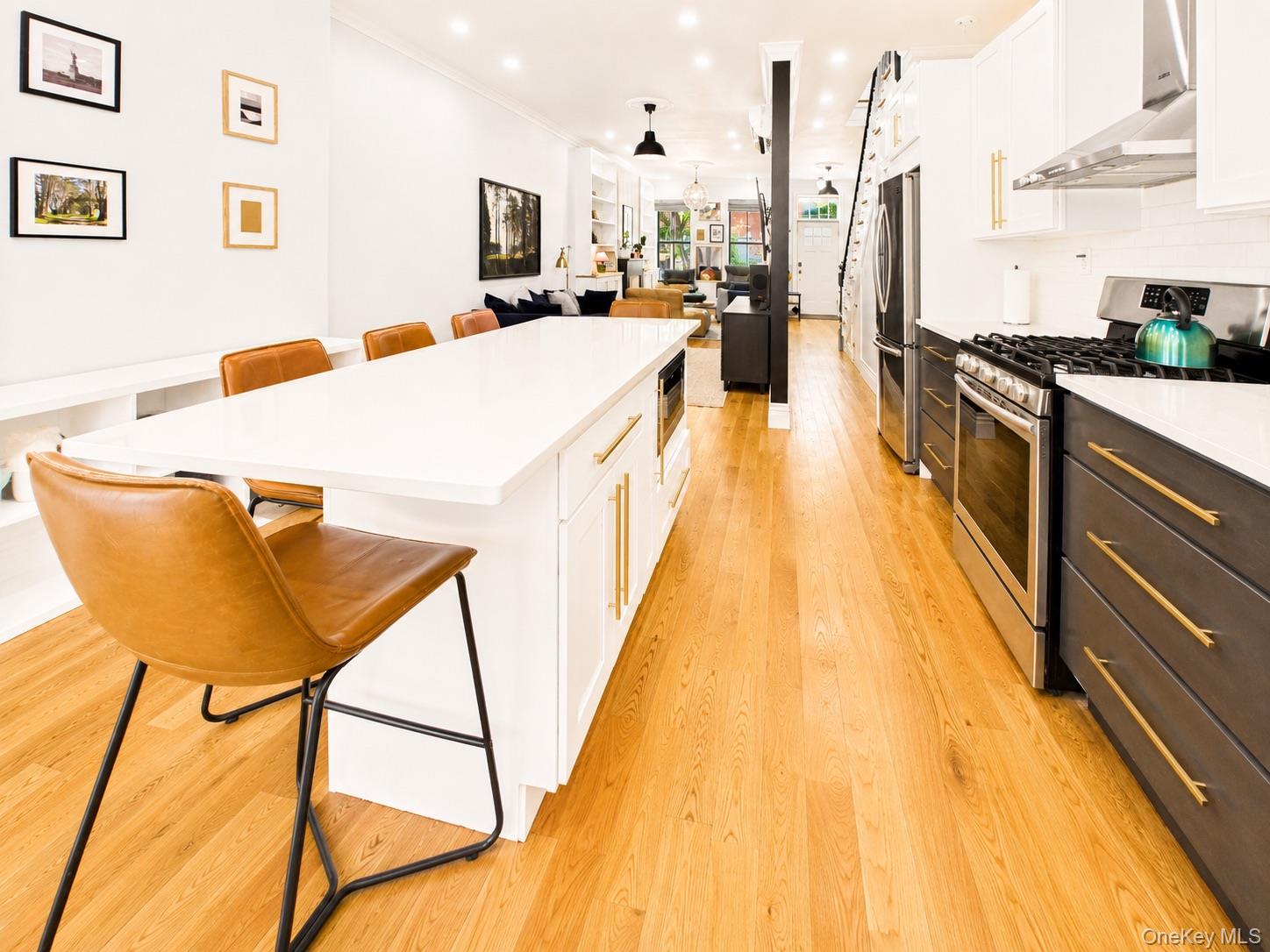 3 Jardine Place