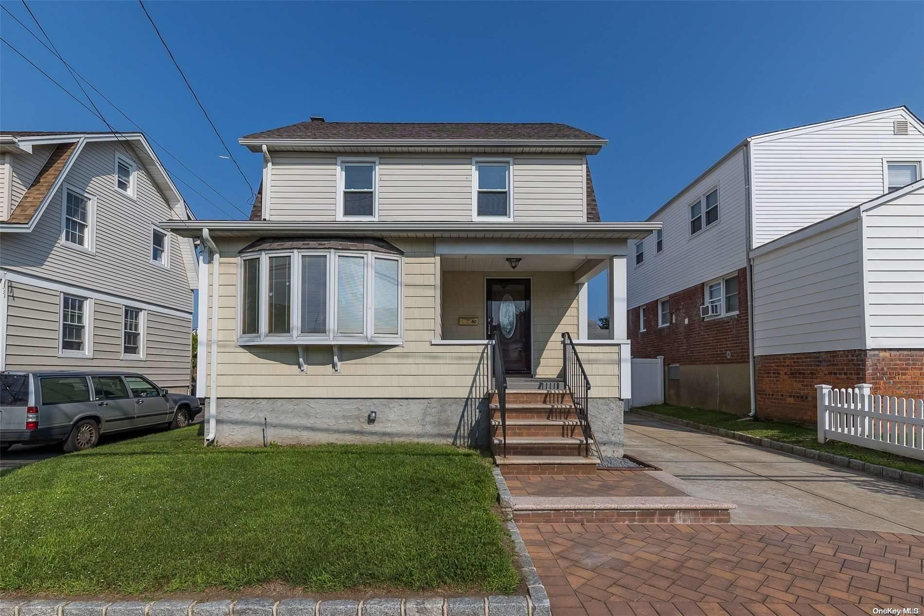 40 1st Avenue