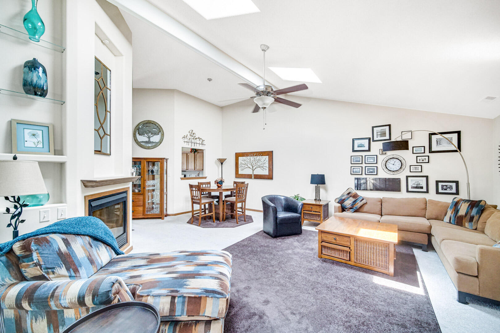 1050 Freedom Circle S