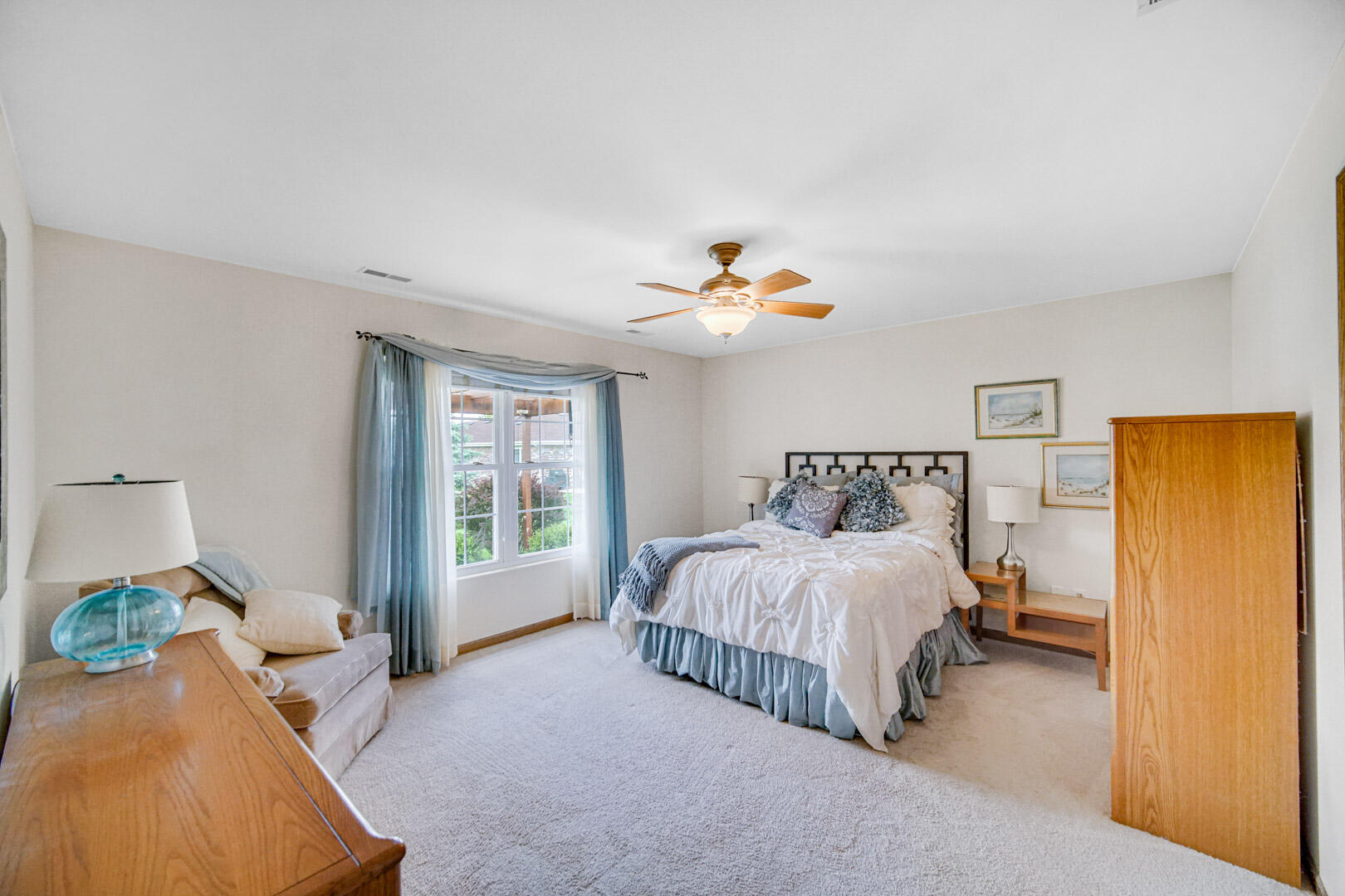 1050 Freedom Circle S