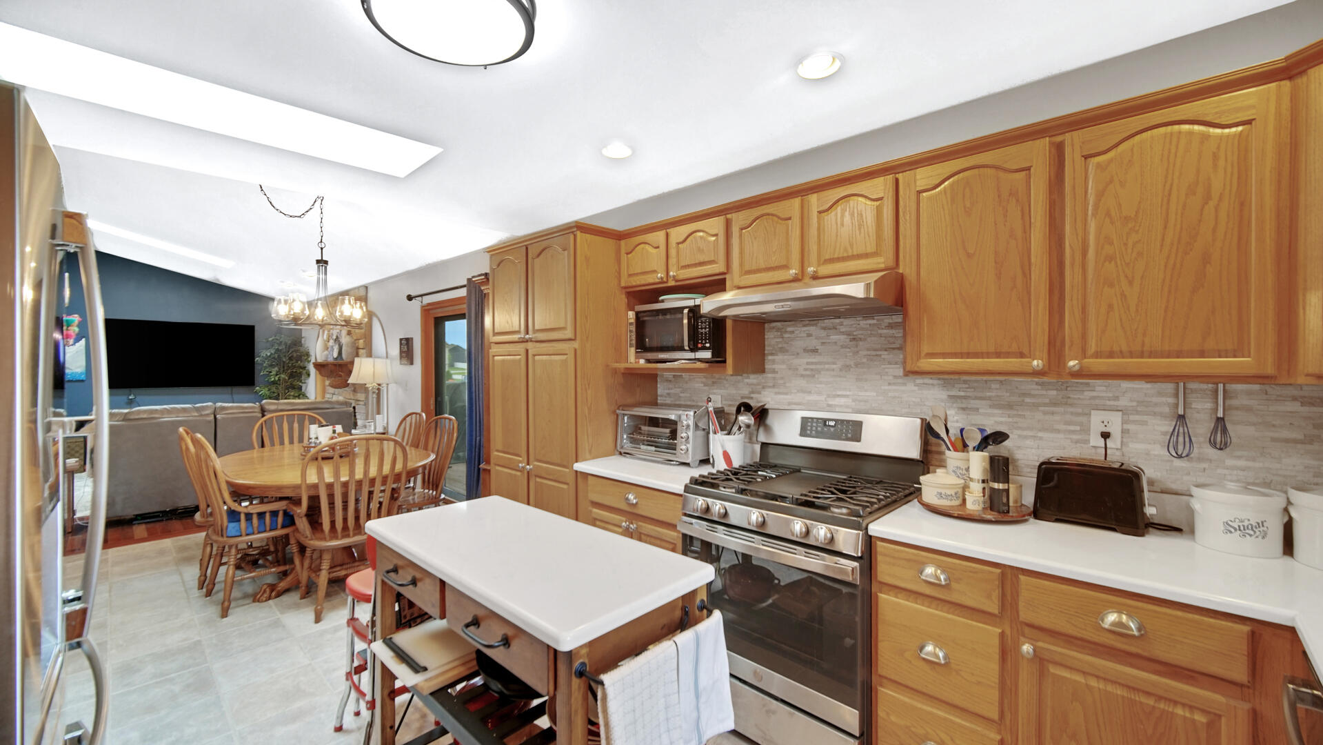 564 Fox Burrow Court