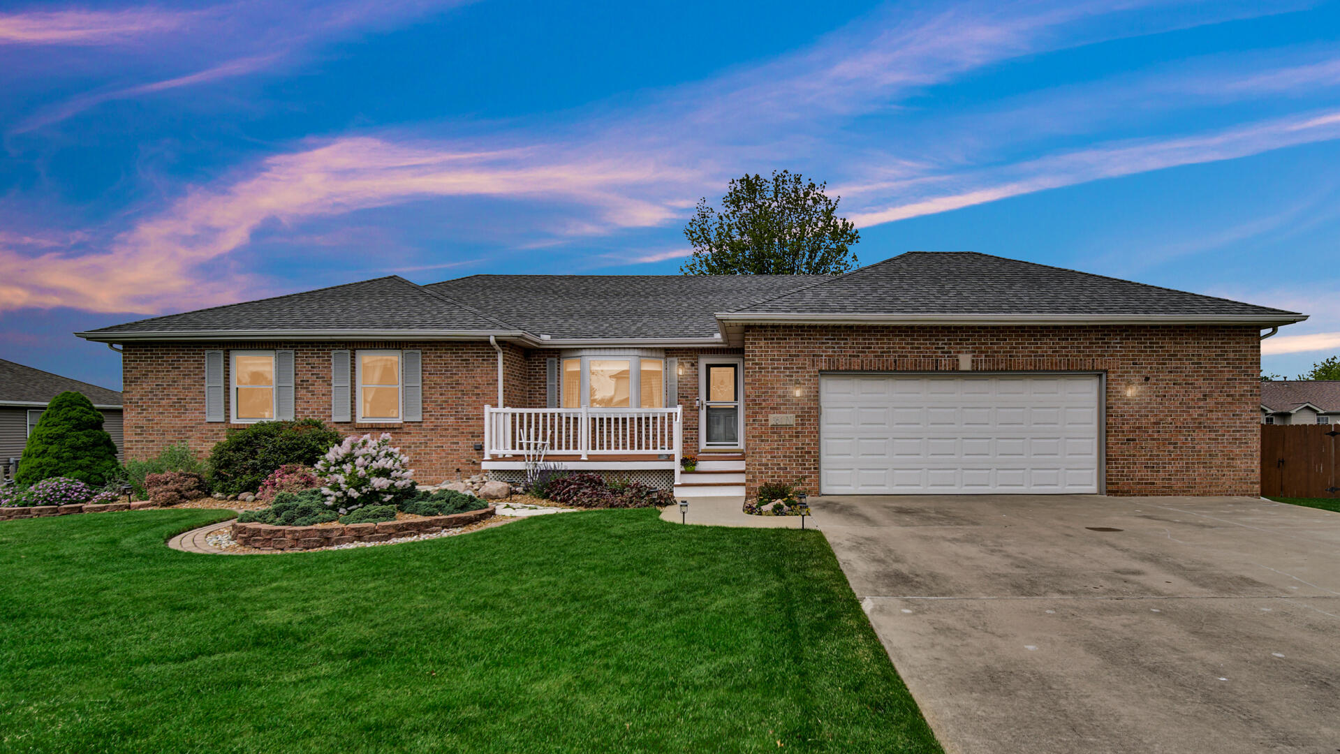 564 Fox Burrow Court