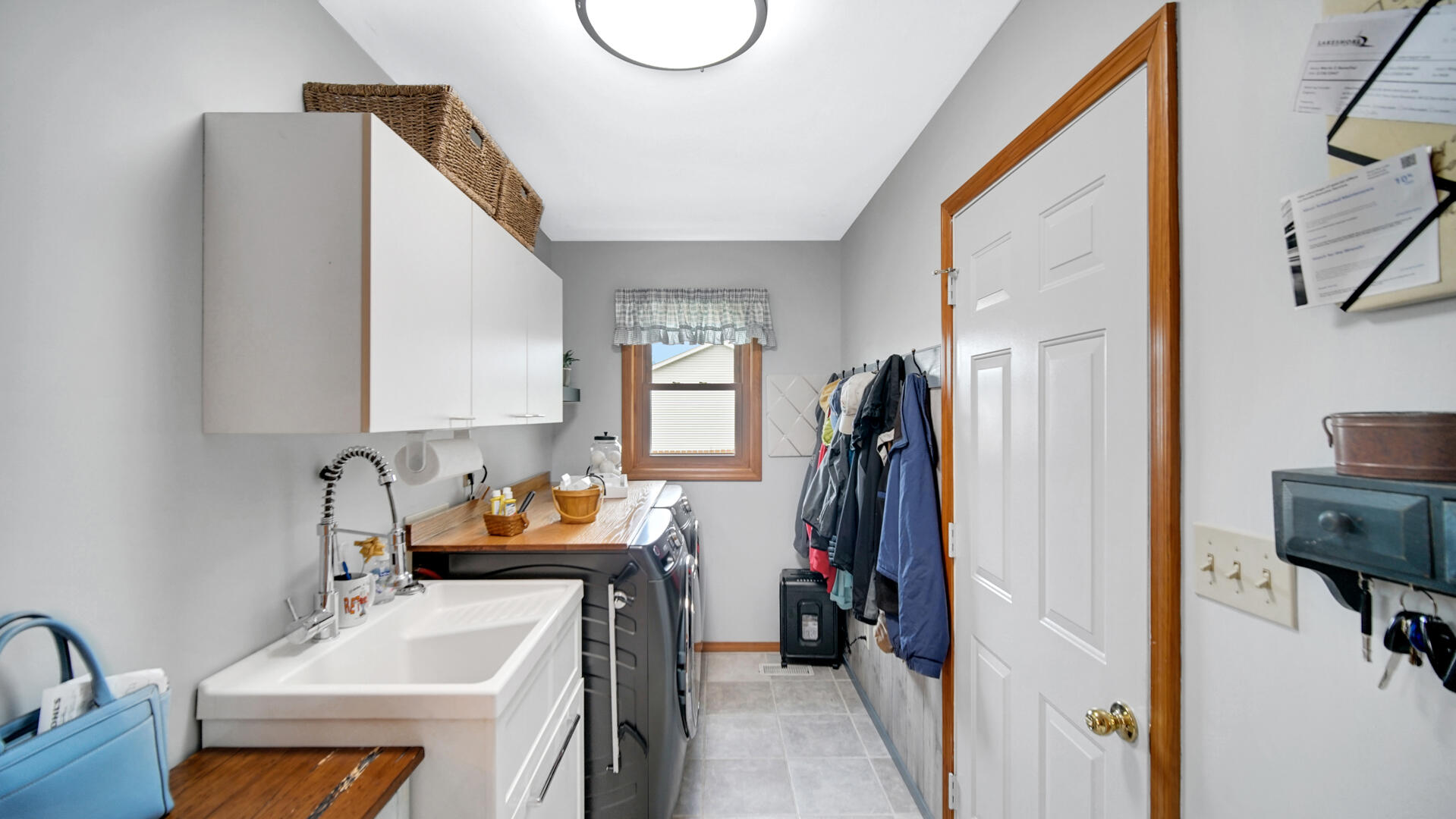 564 Fox Burrow Court