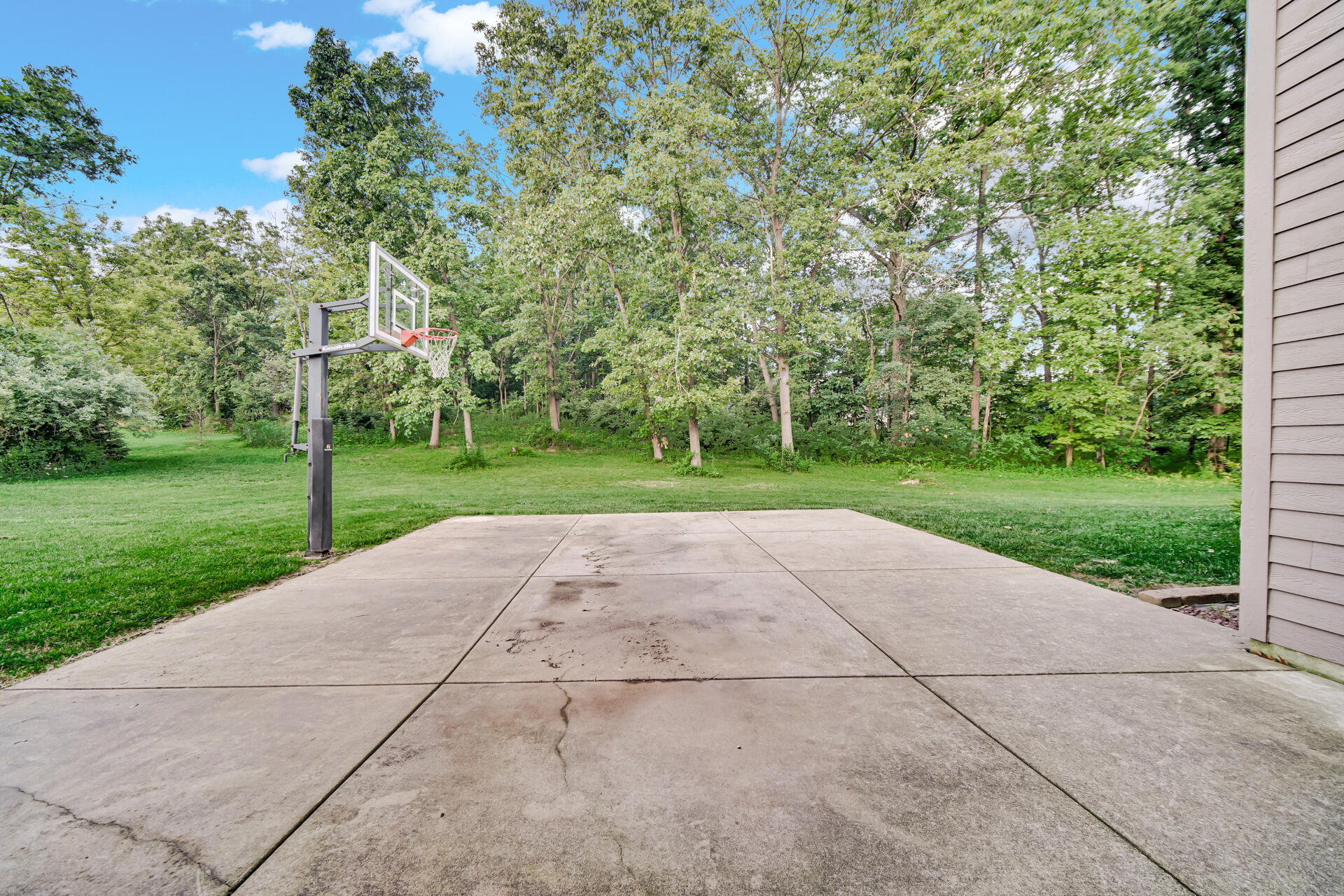 71 Liberty Lakes Drive