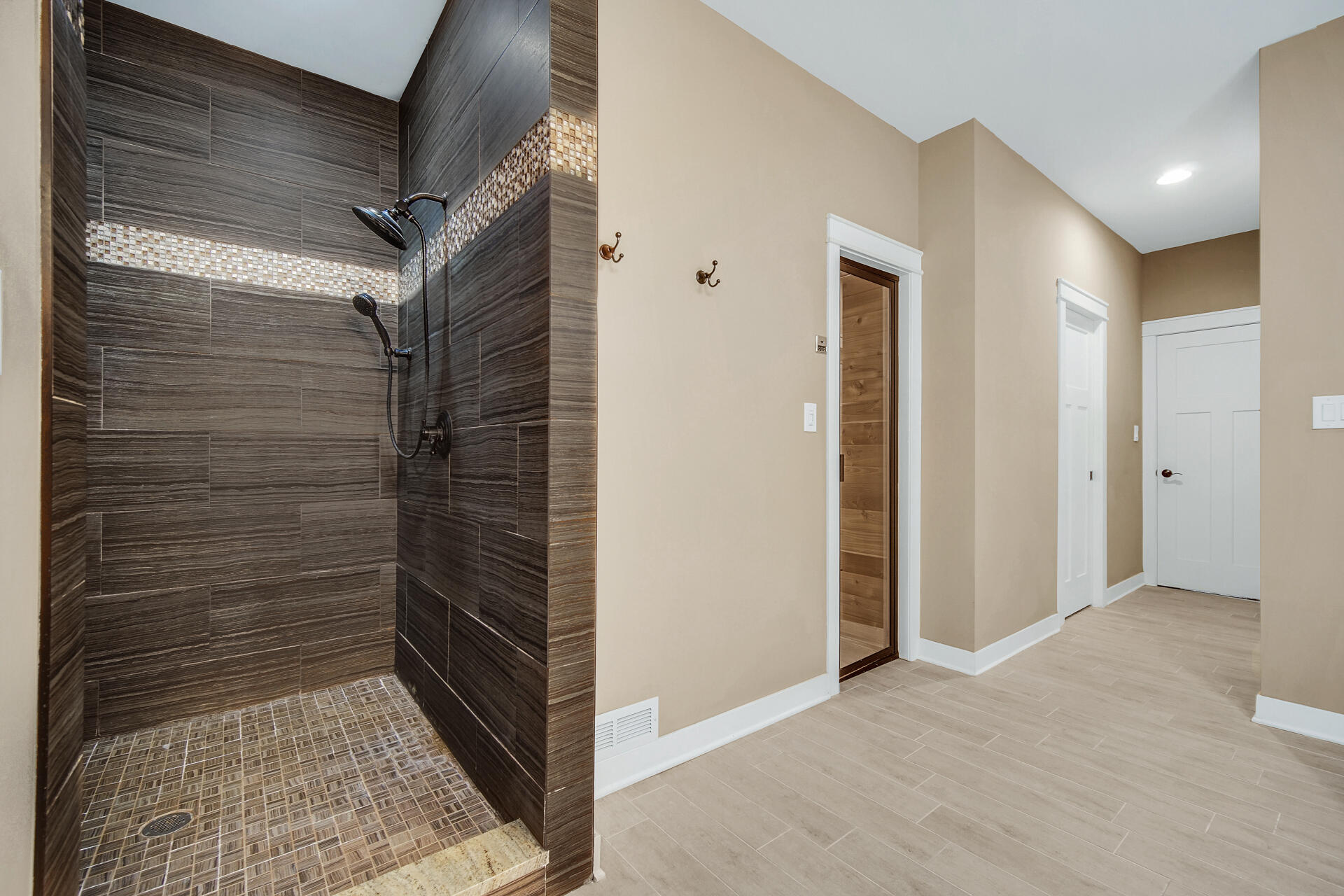 71 Liberty Lakes Drive