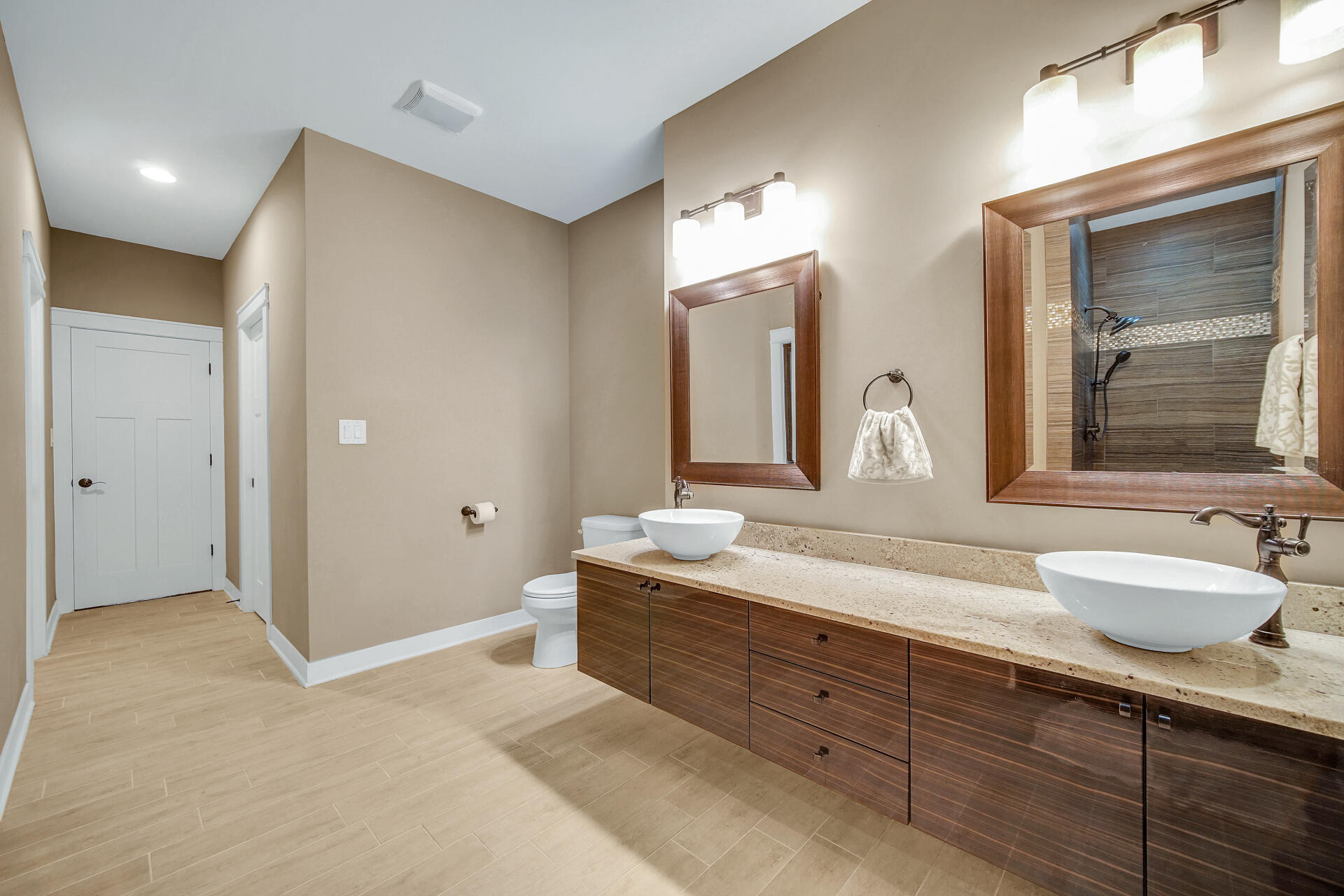 71 Liberty Lakes Drive