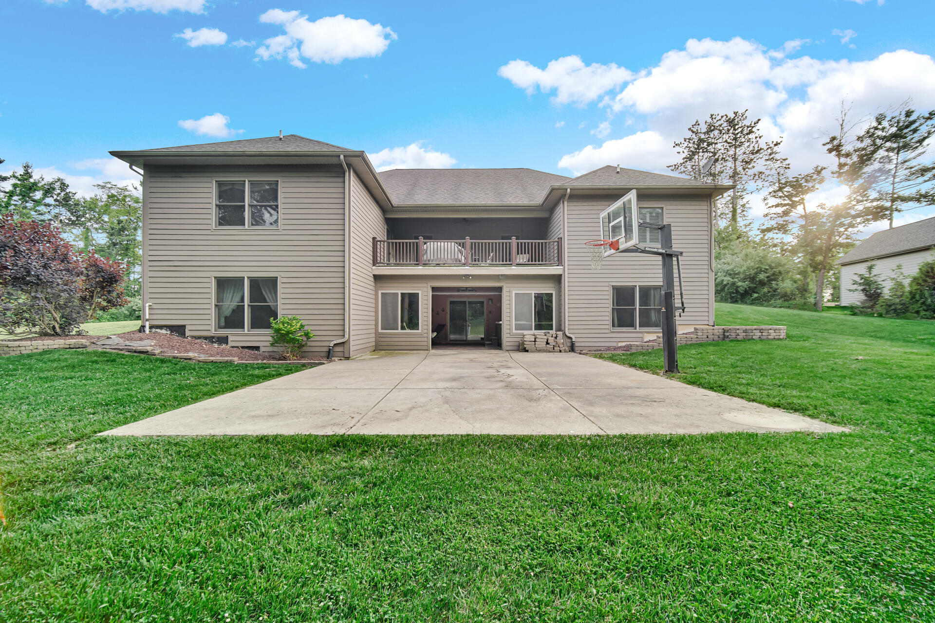 71 Liberty Lakes Drive