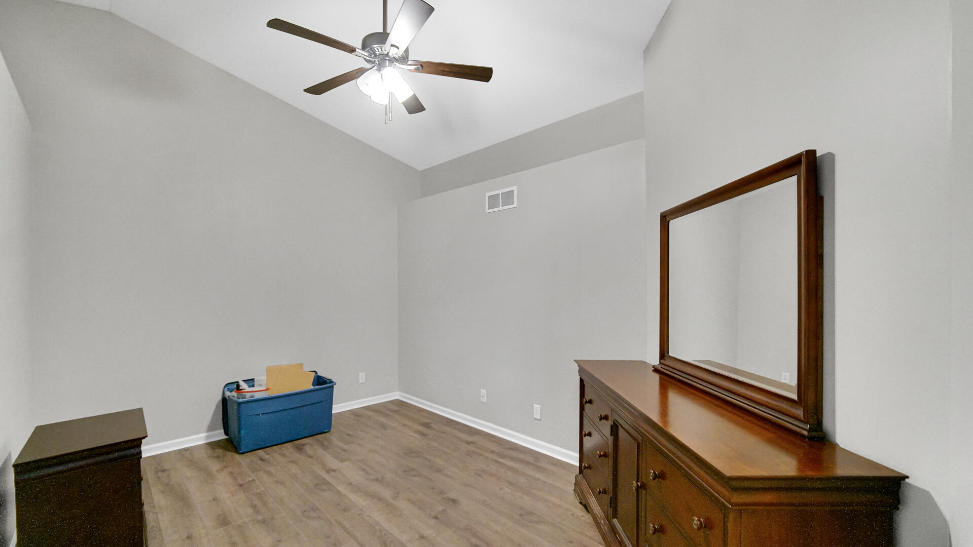 11155 Tennessee Street