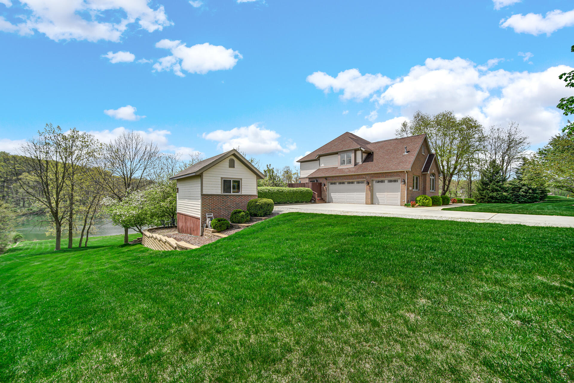 84 Liberty Lakes Drive