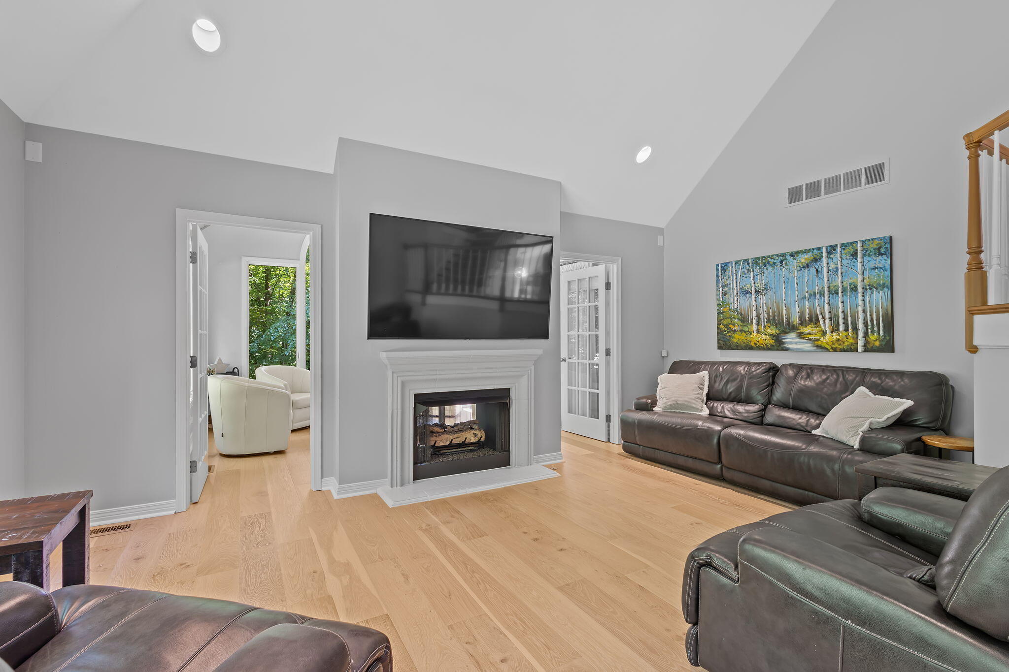 223 Crabapple Lane