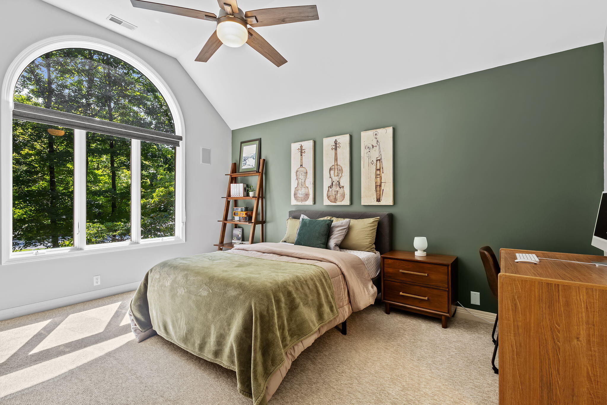 223 Crabapple Lane