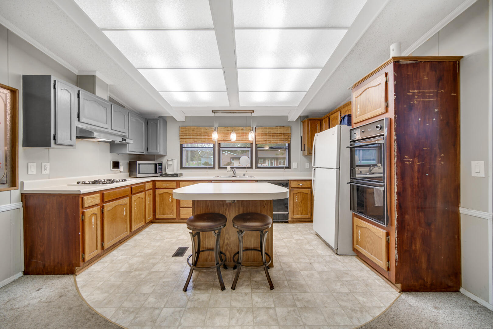 103 N Chicago Street