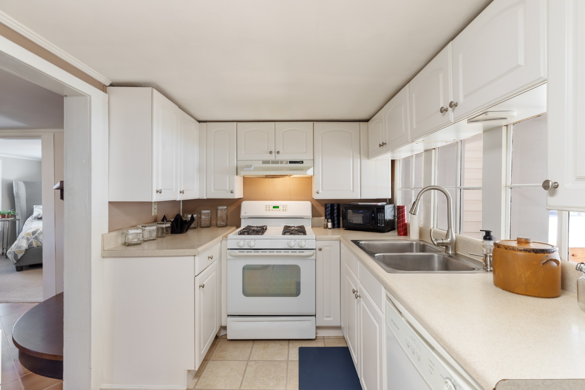 5311 Highway 13, N