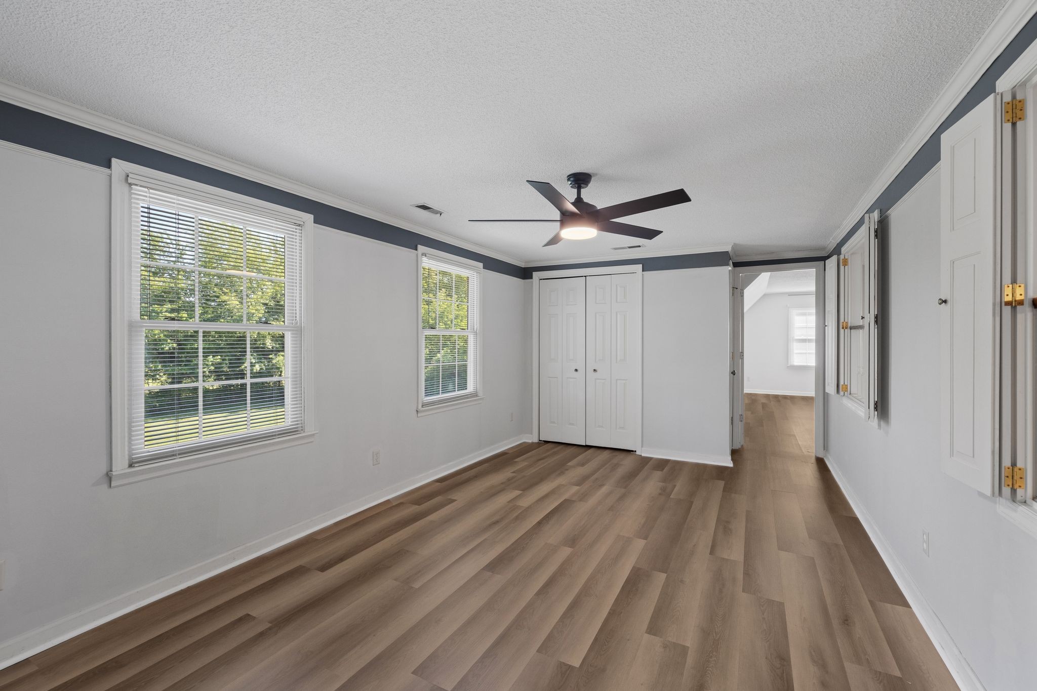121 Twin Marys Dr