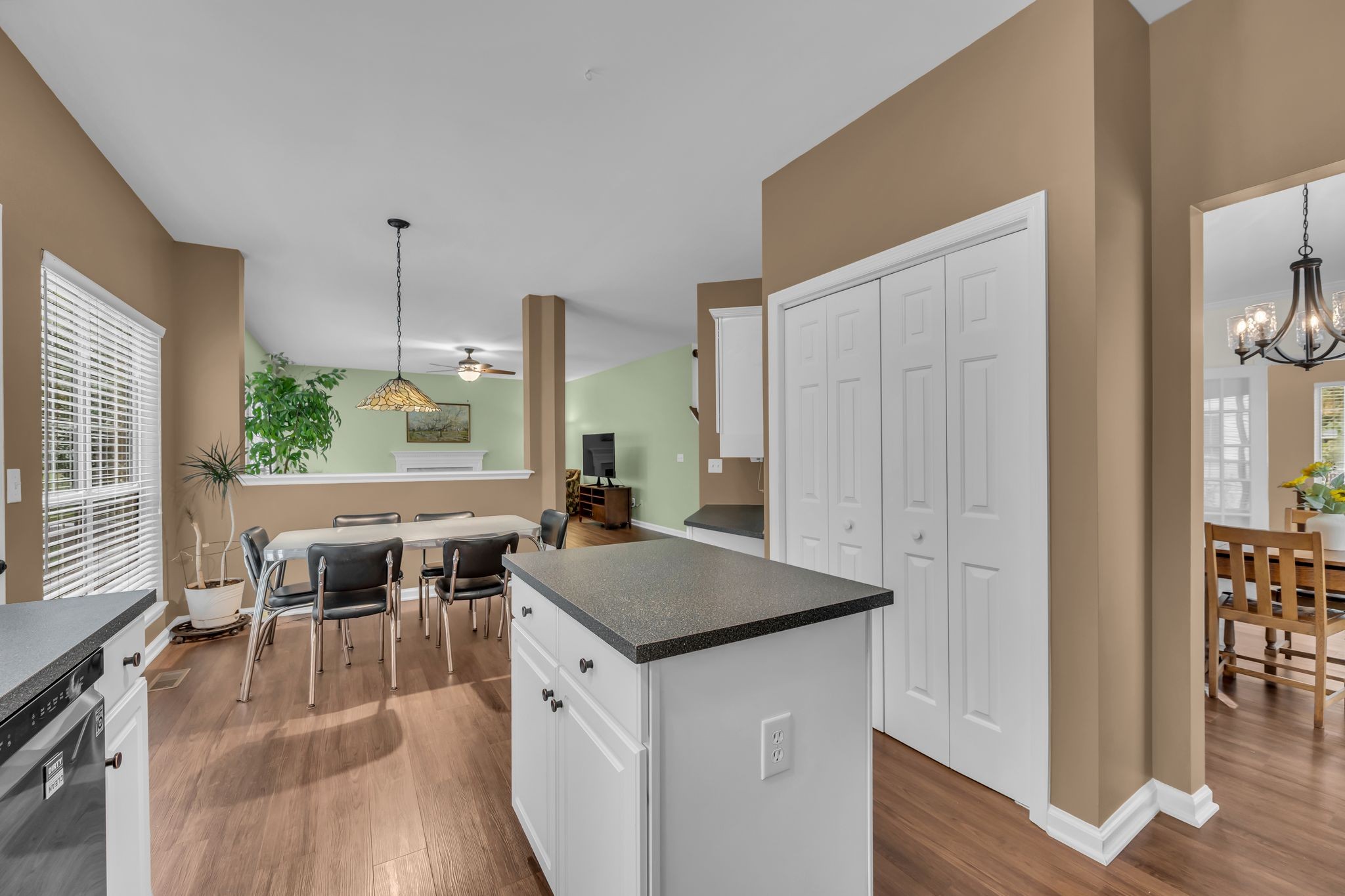 352 Cannonade Cir