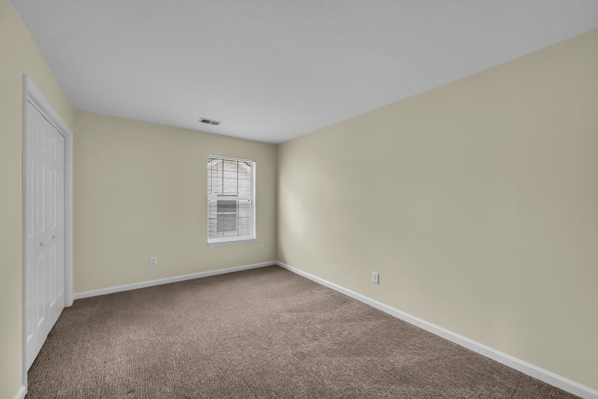 352 Cannonade Cir