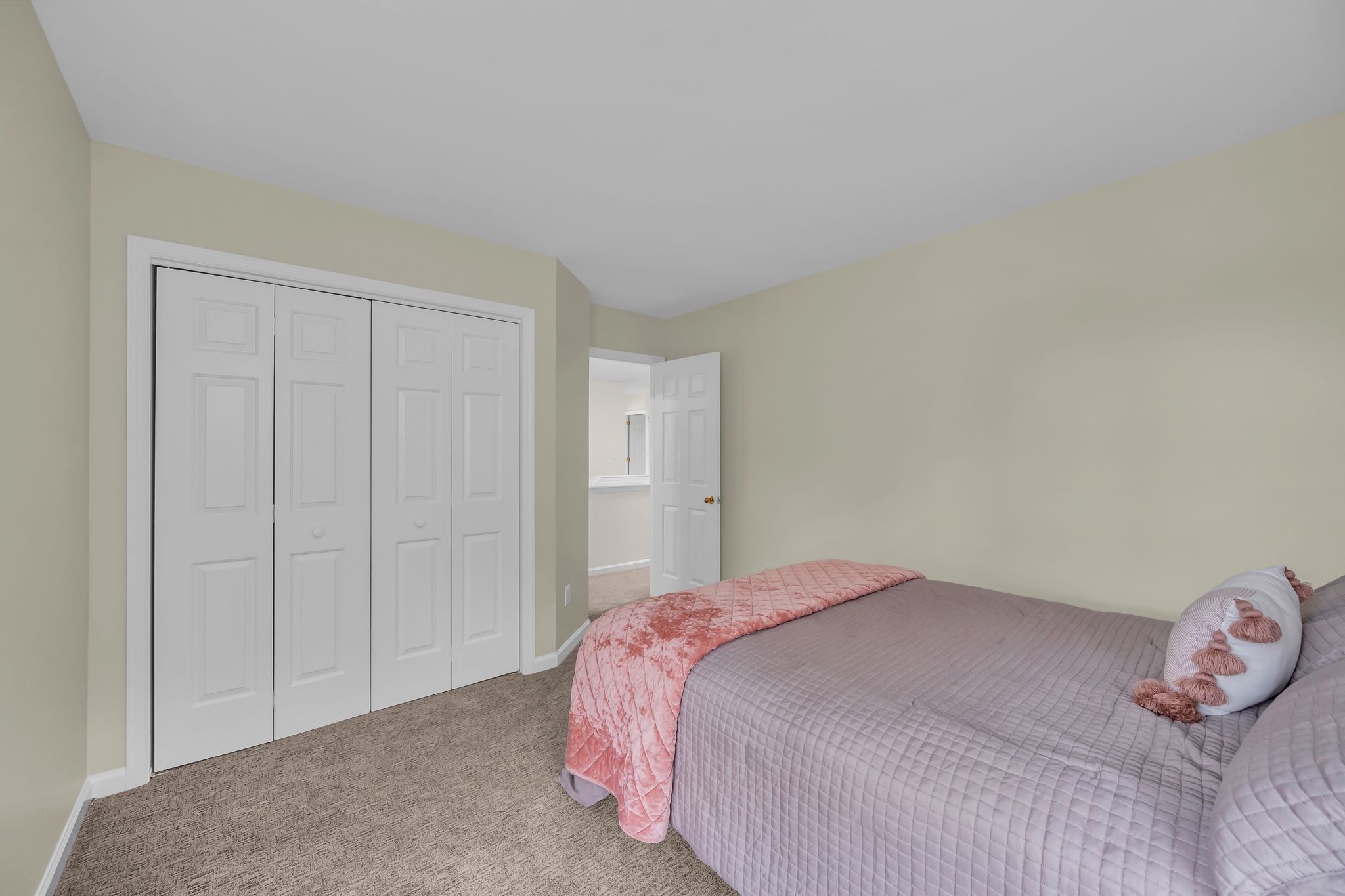 352 Cannonade Cir