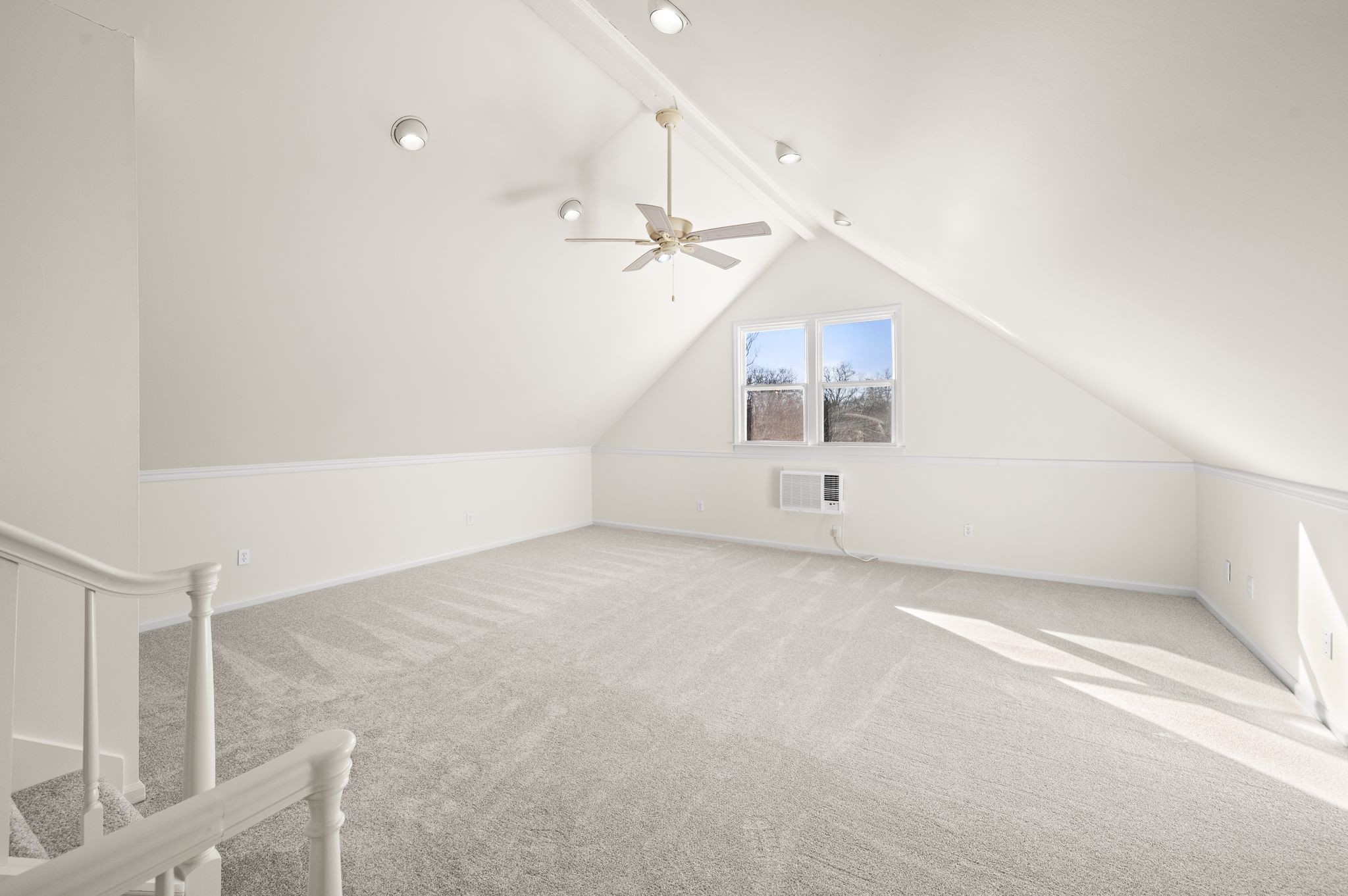 703 Shady Glen Ct