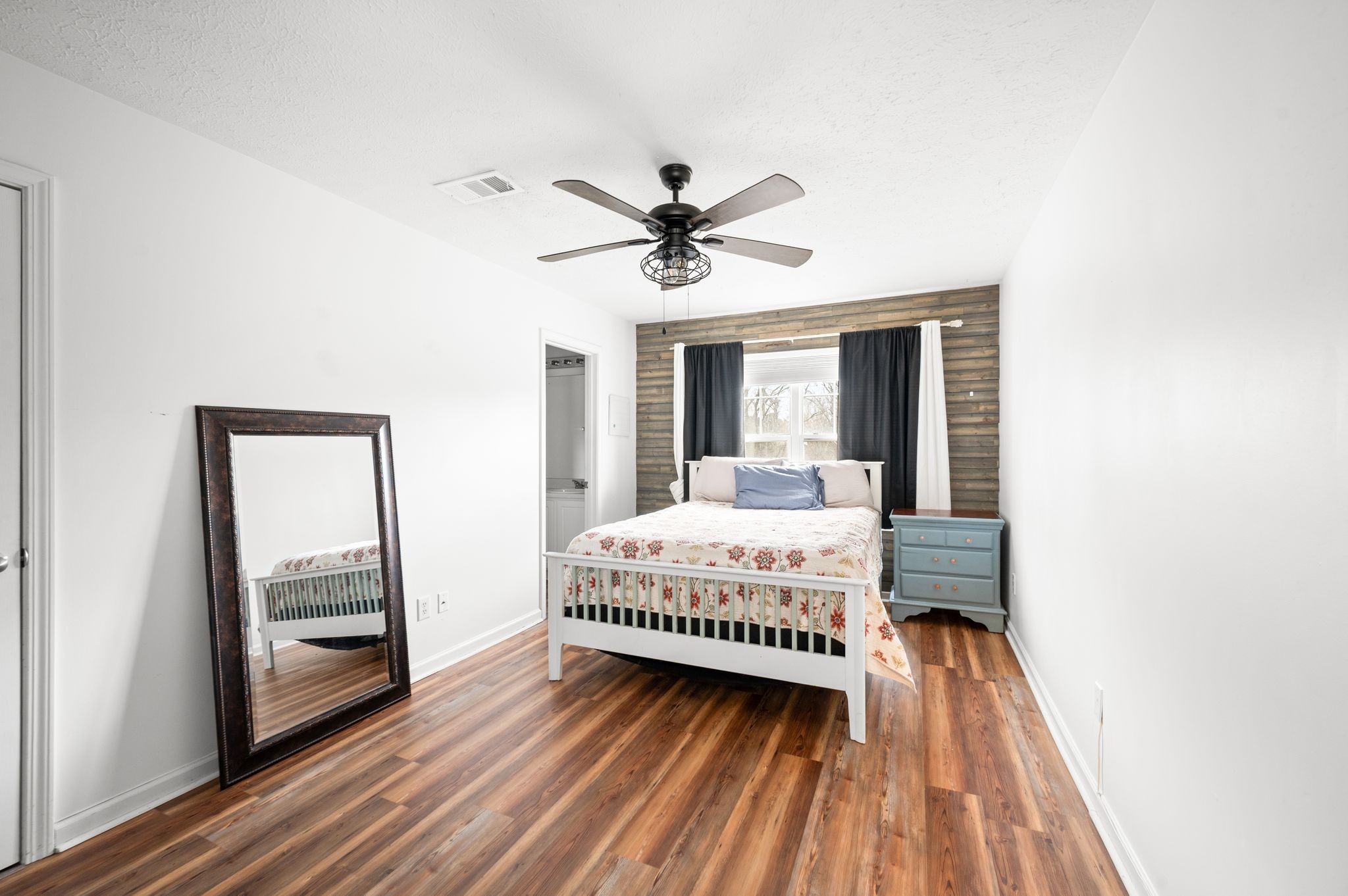 3075 Harpeth Springs Dr