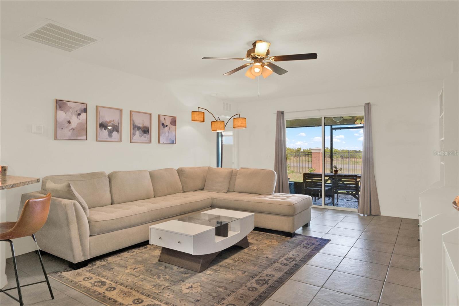 1579 SWAN LAKE CIR