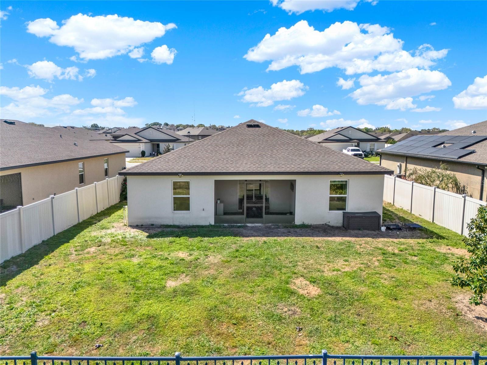 1579 SWAN LAKE CIR