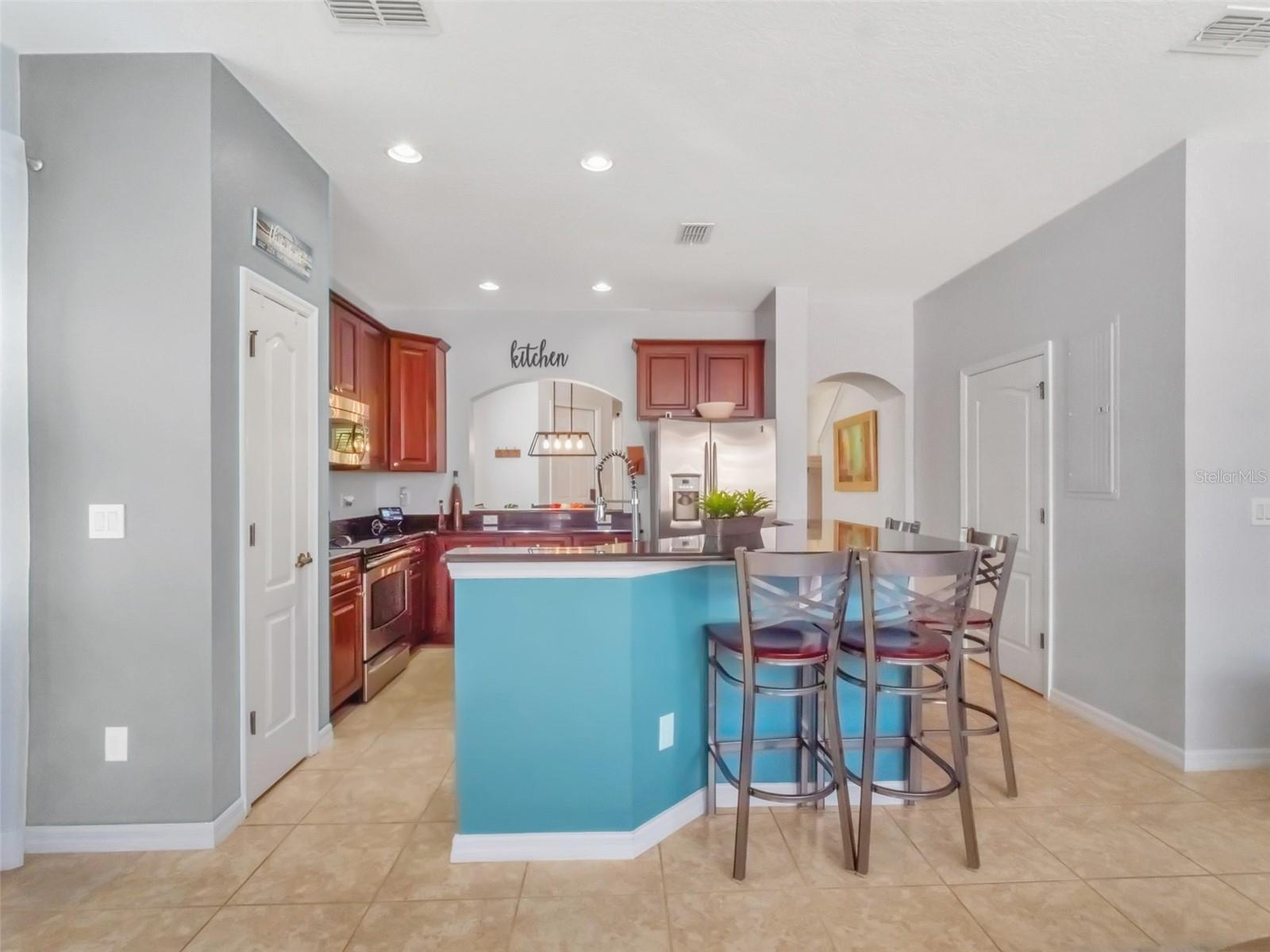 14242 AVENUE OF THE GROVES