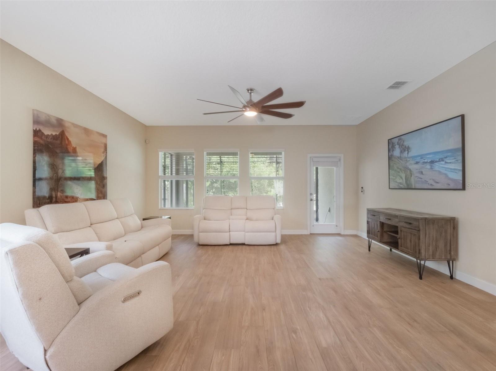 13254 PENSHURST LN