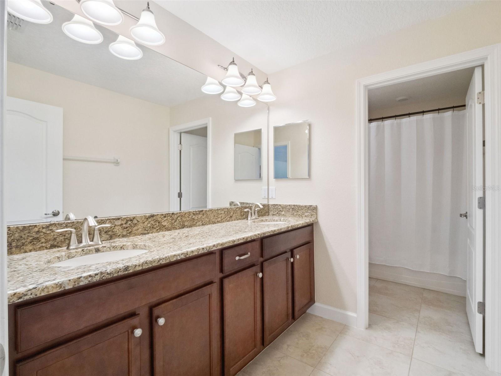 13254 PENSHURST LN