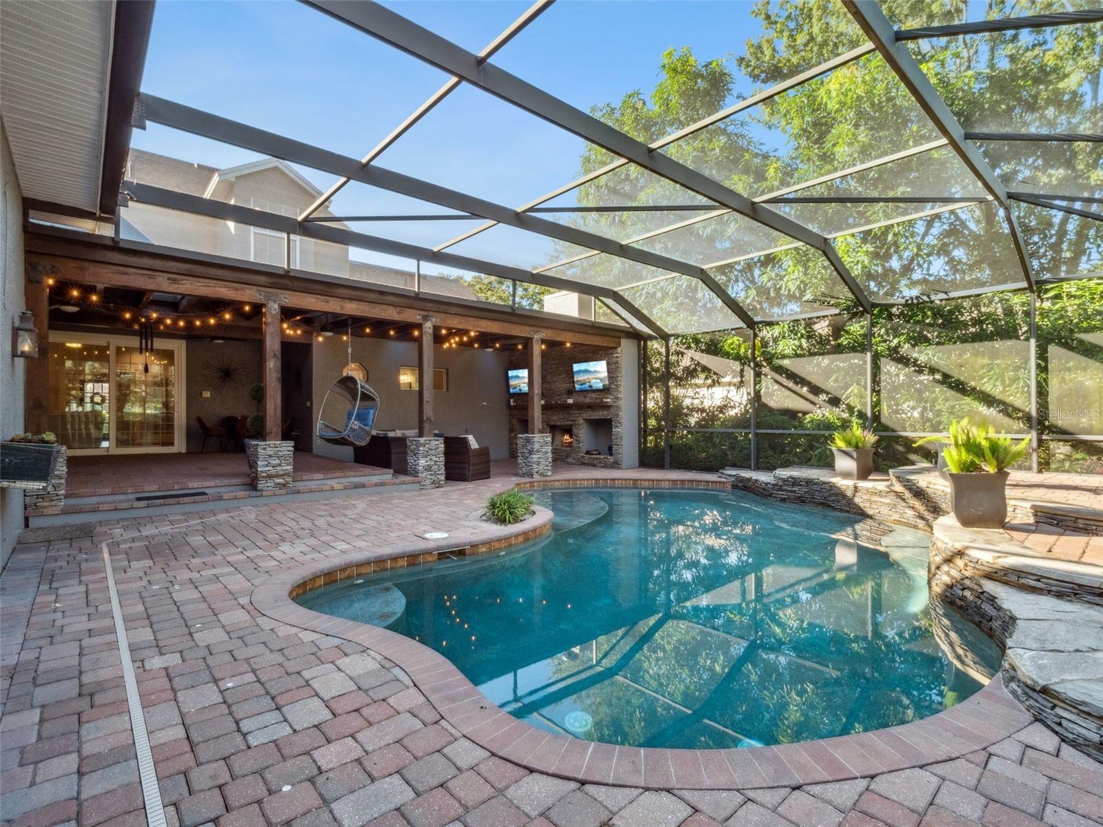 2509 RIDGEWIND WAY
