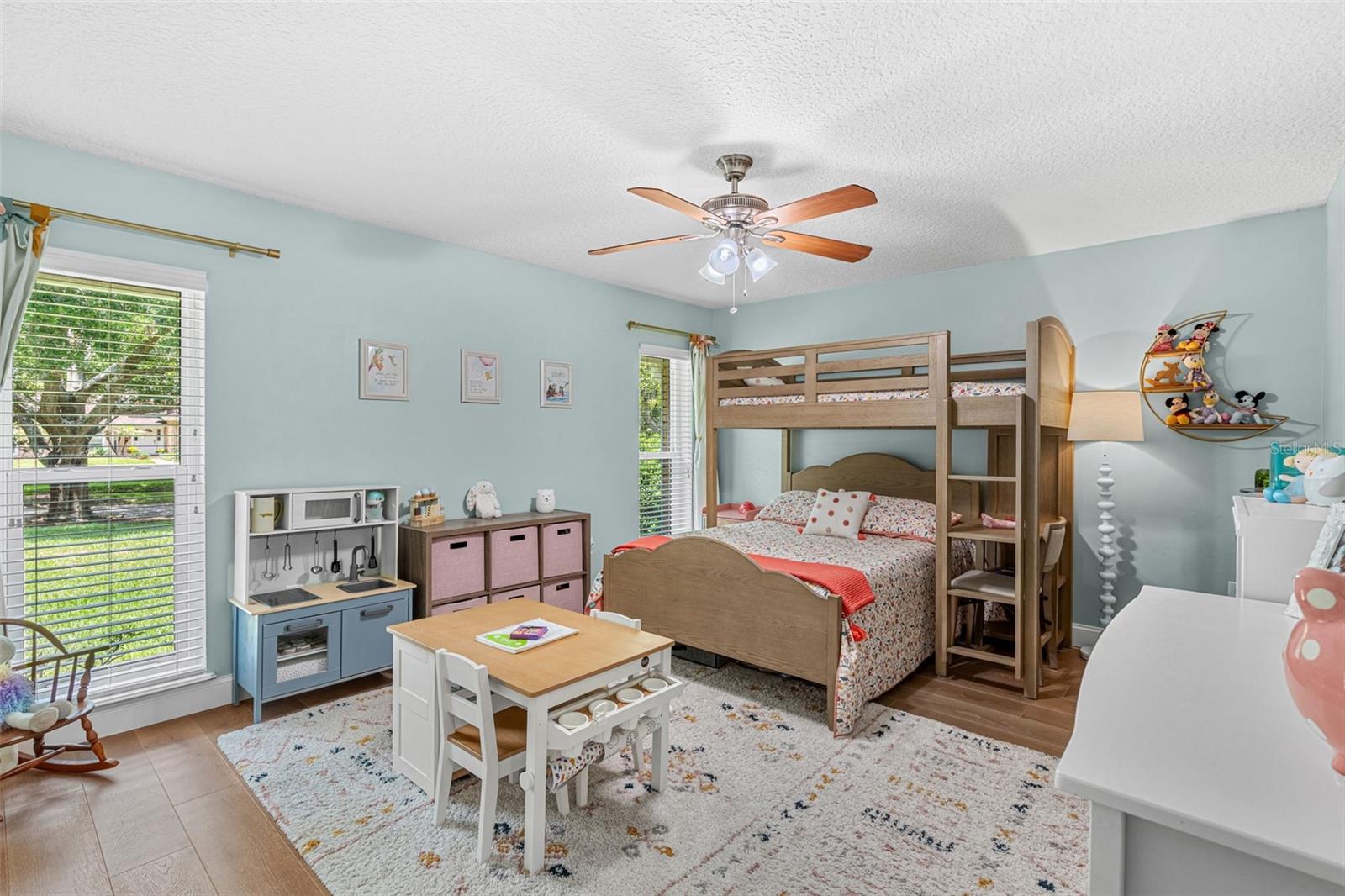 4513 WOODLANDS VILLAGE DR