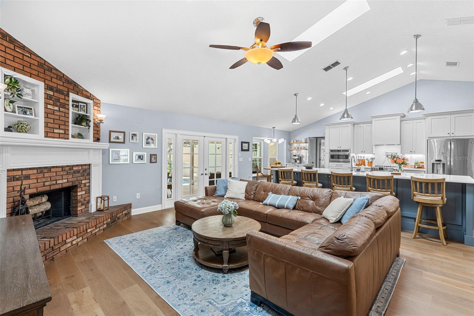 4513 WOODLANDS VILLAGE DR
