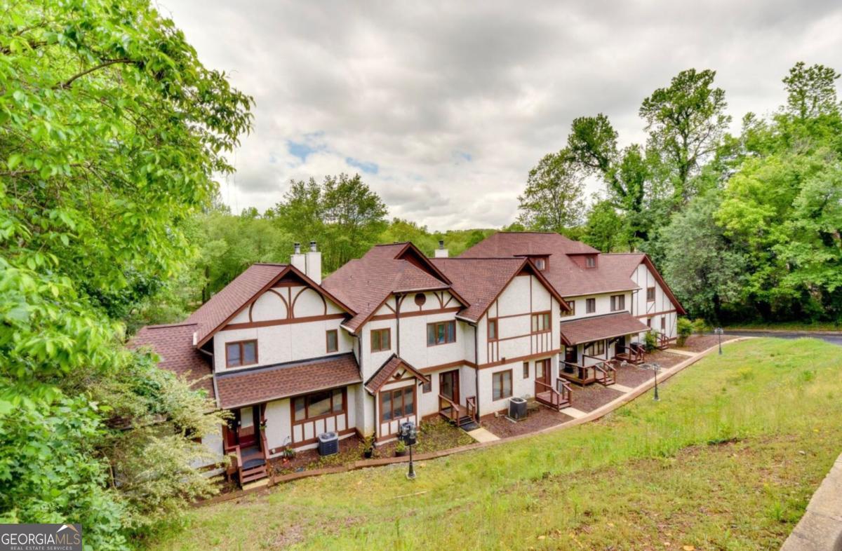 327 Brucken Strasse # 603