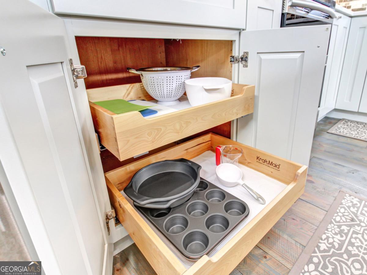 685 E Main Street UNIT B