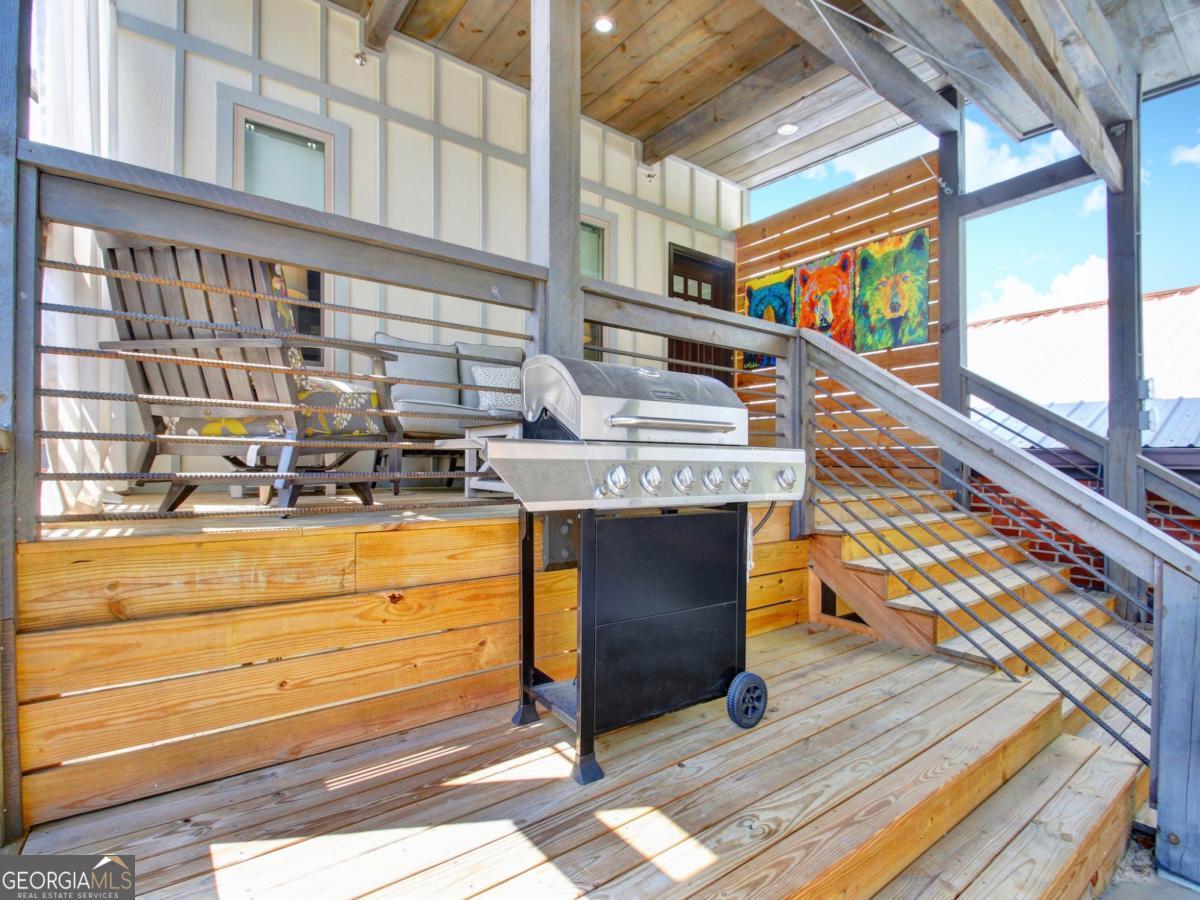 685 E Main Street UNIT B