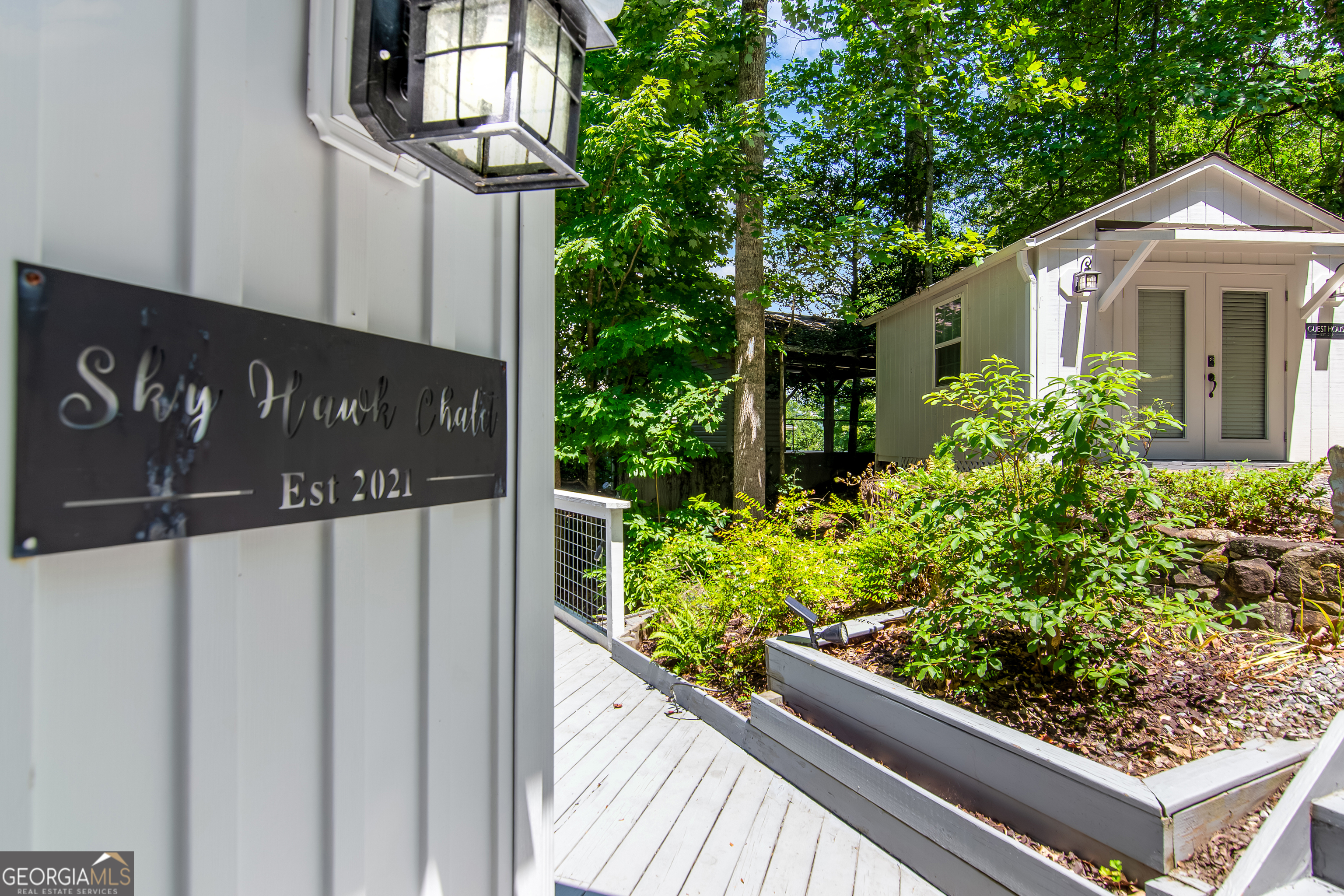 1056 Sky Hawk Mountain Rd