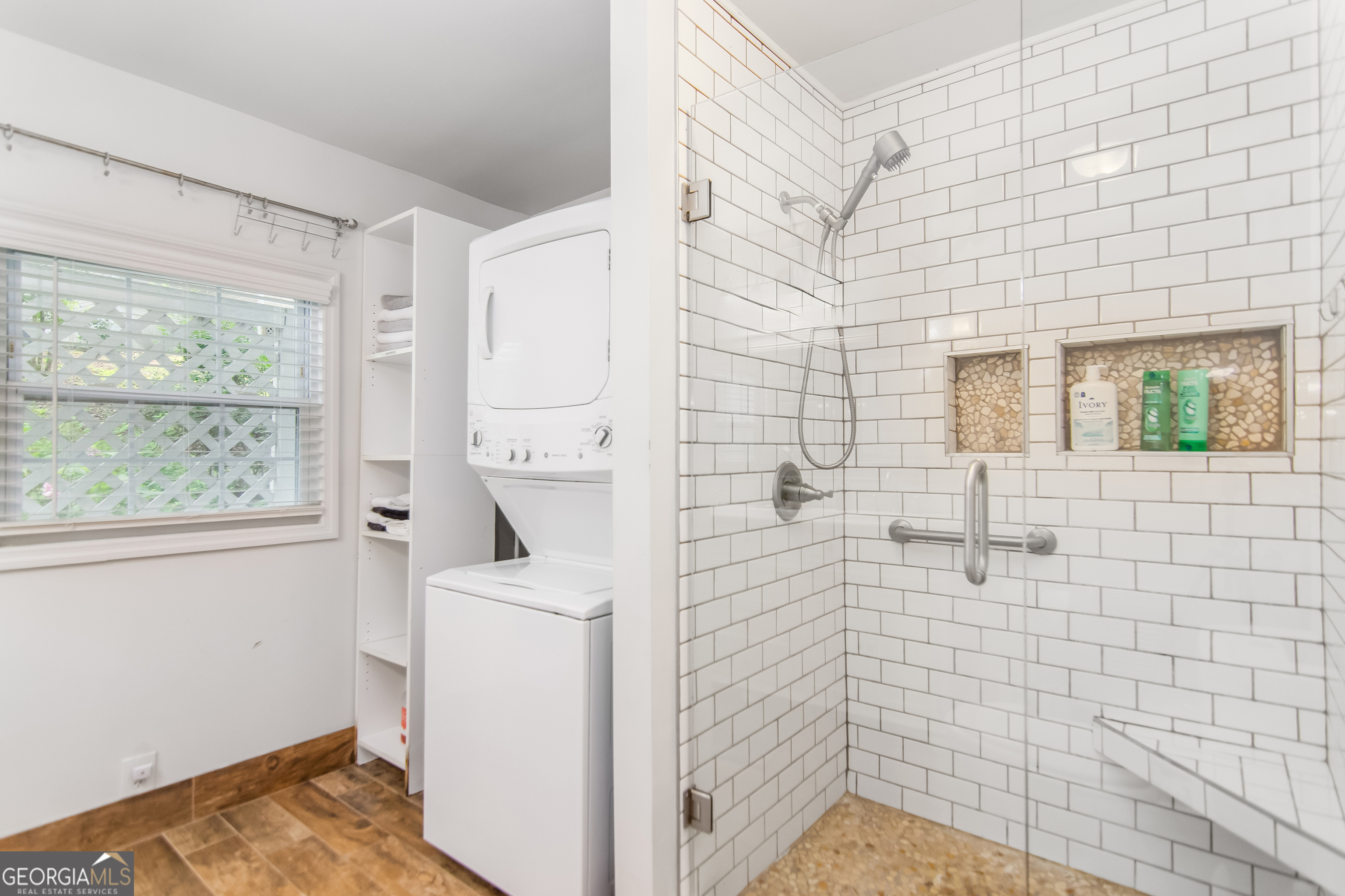 1056 Sky Hawk Mountain Rd