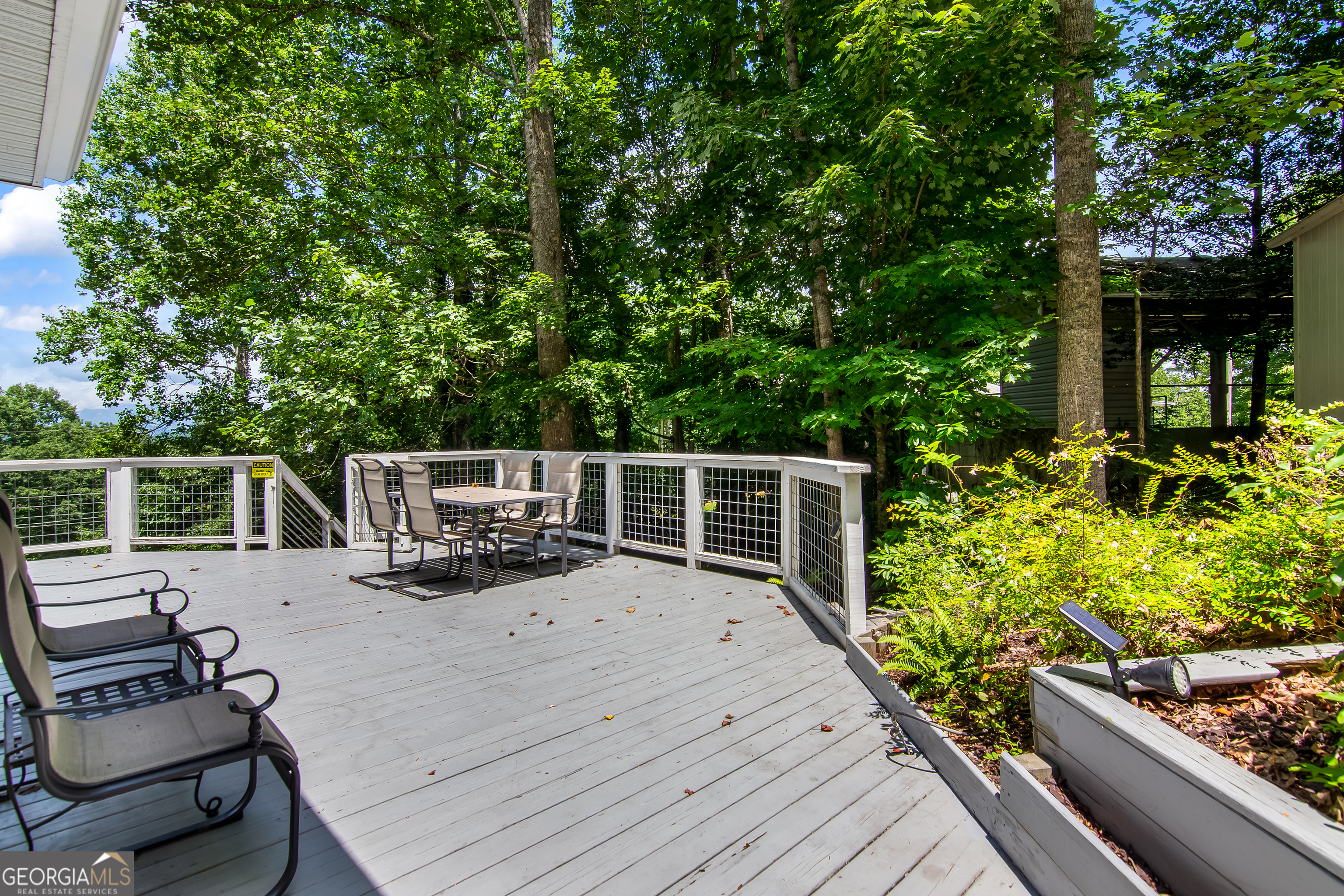 1056 Sky Hawk Mountain Rd