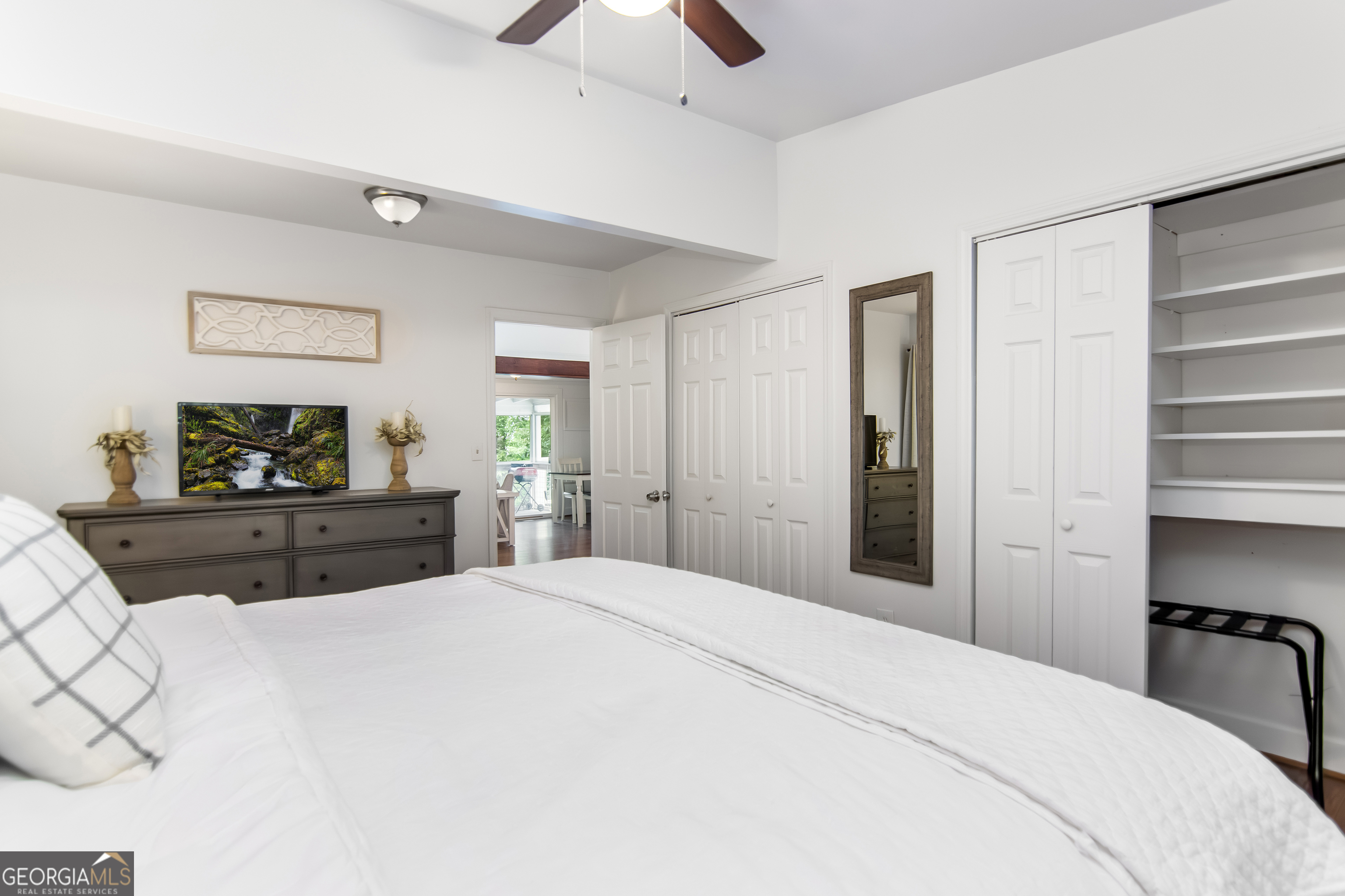 1056 Sky Hawk Mountain Rd