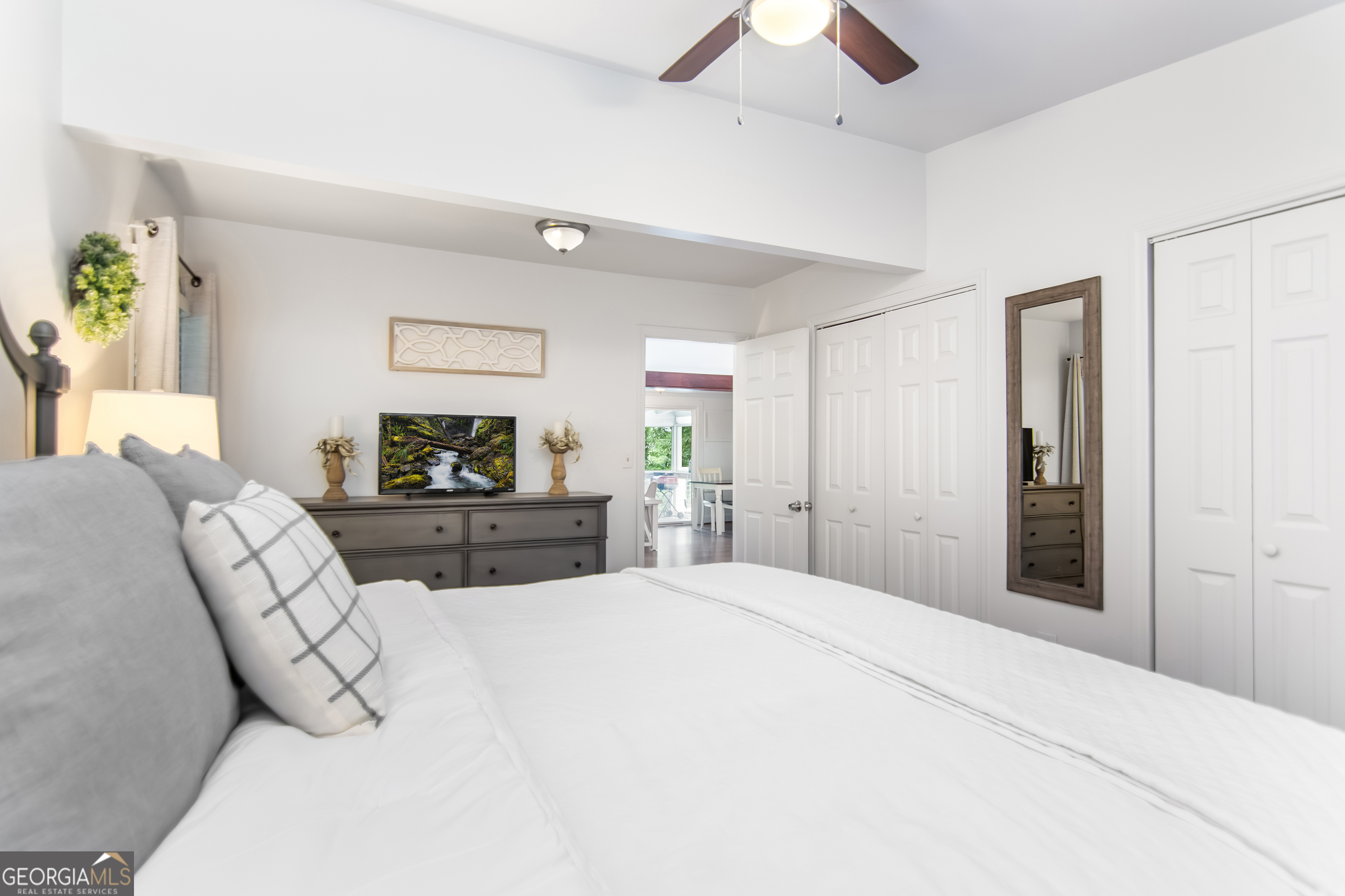 1056 Sky Hawk Mountain Rd