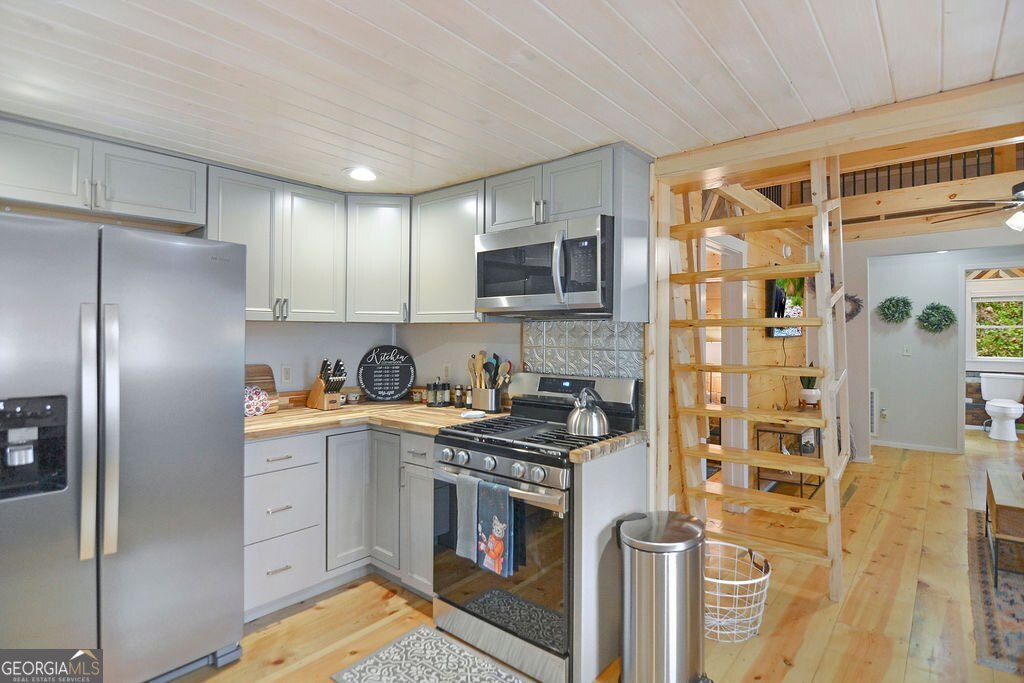 165 Corbin Hill Road