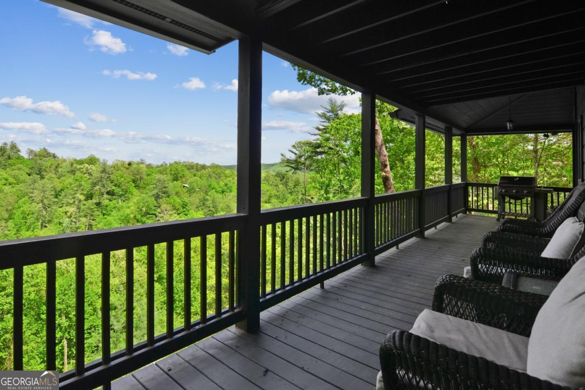 305 Skybound Rd