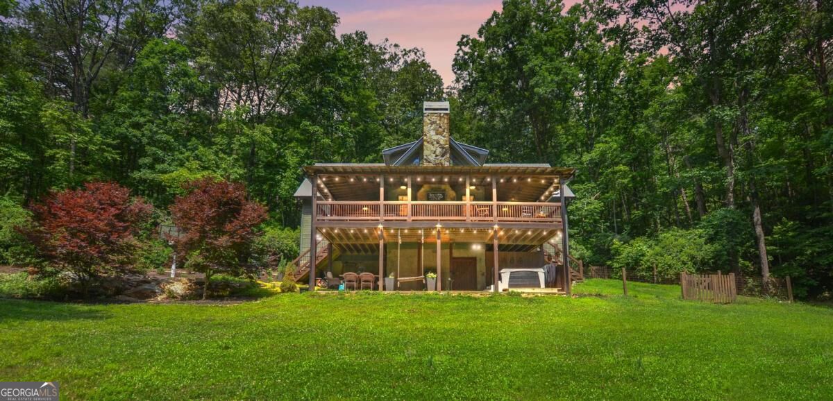 50 Trails End Ct