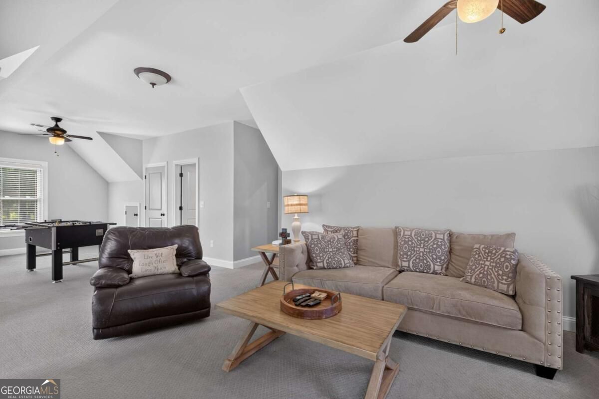 104 Reserve Dr