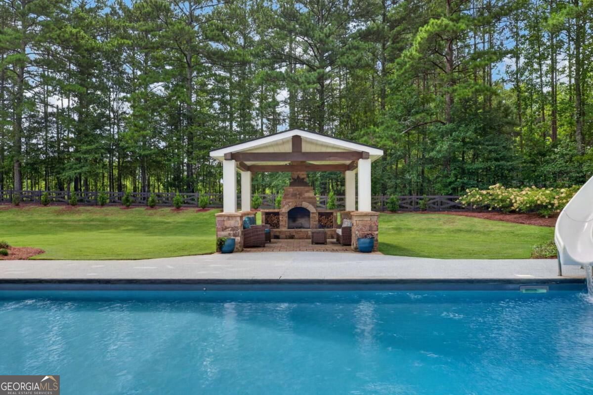 104 Reserve Dr