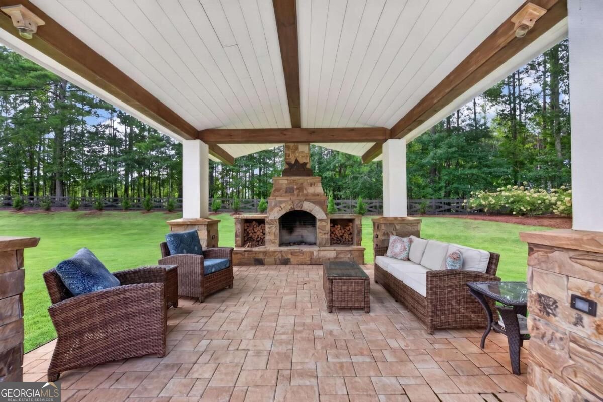 104 Reserve Dr