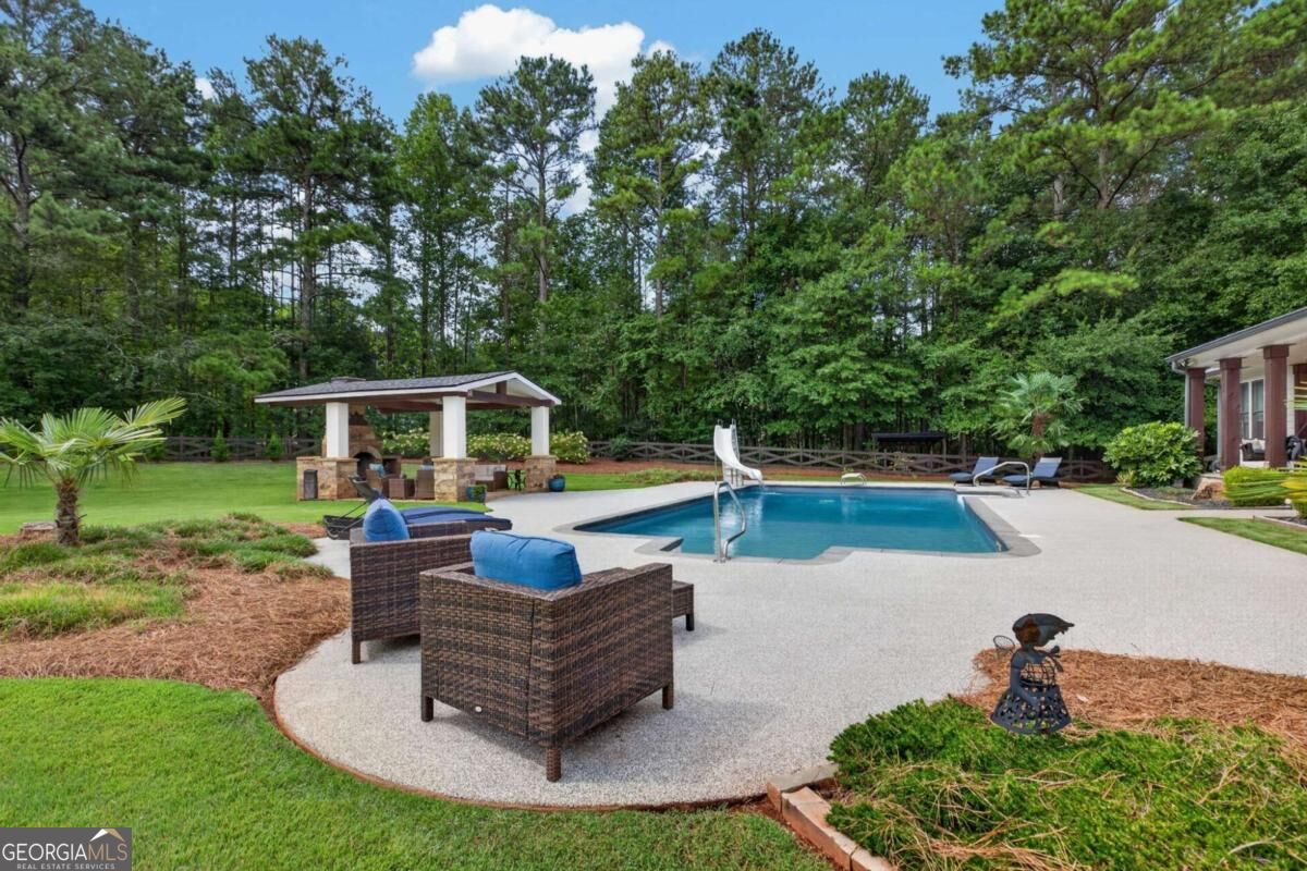 104 Reserve Dr