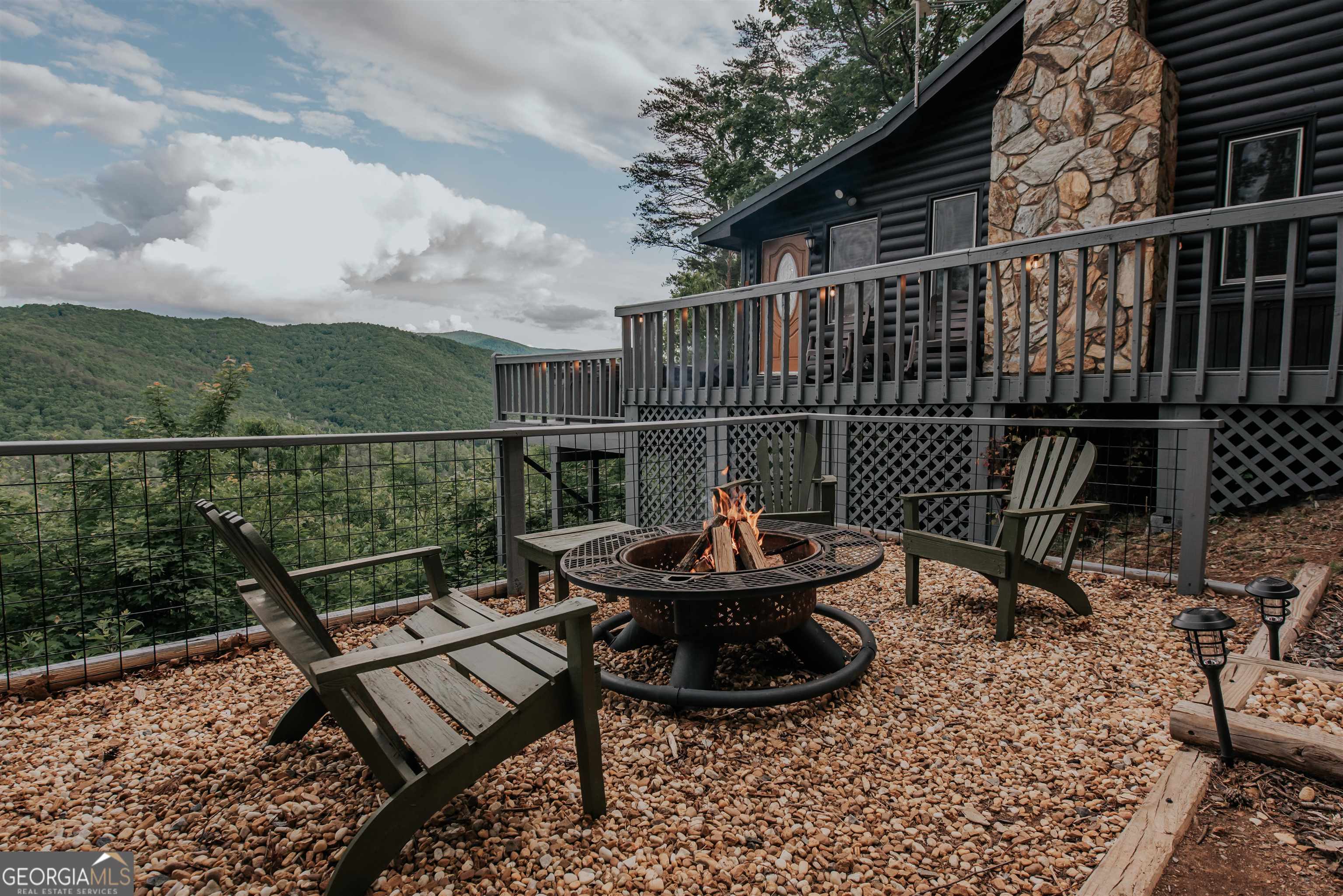 865 N Laurel Ridge Drive