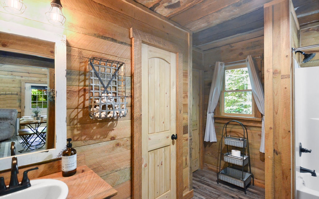 14 Hardwood Lane